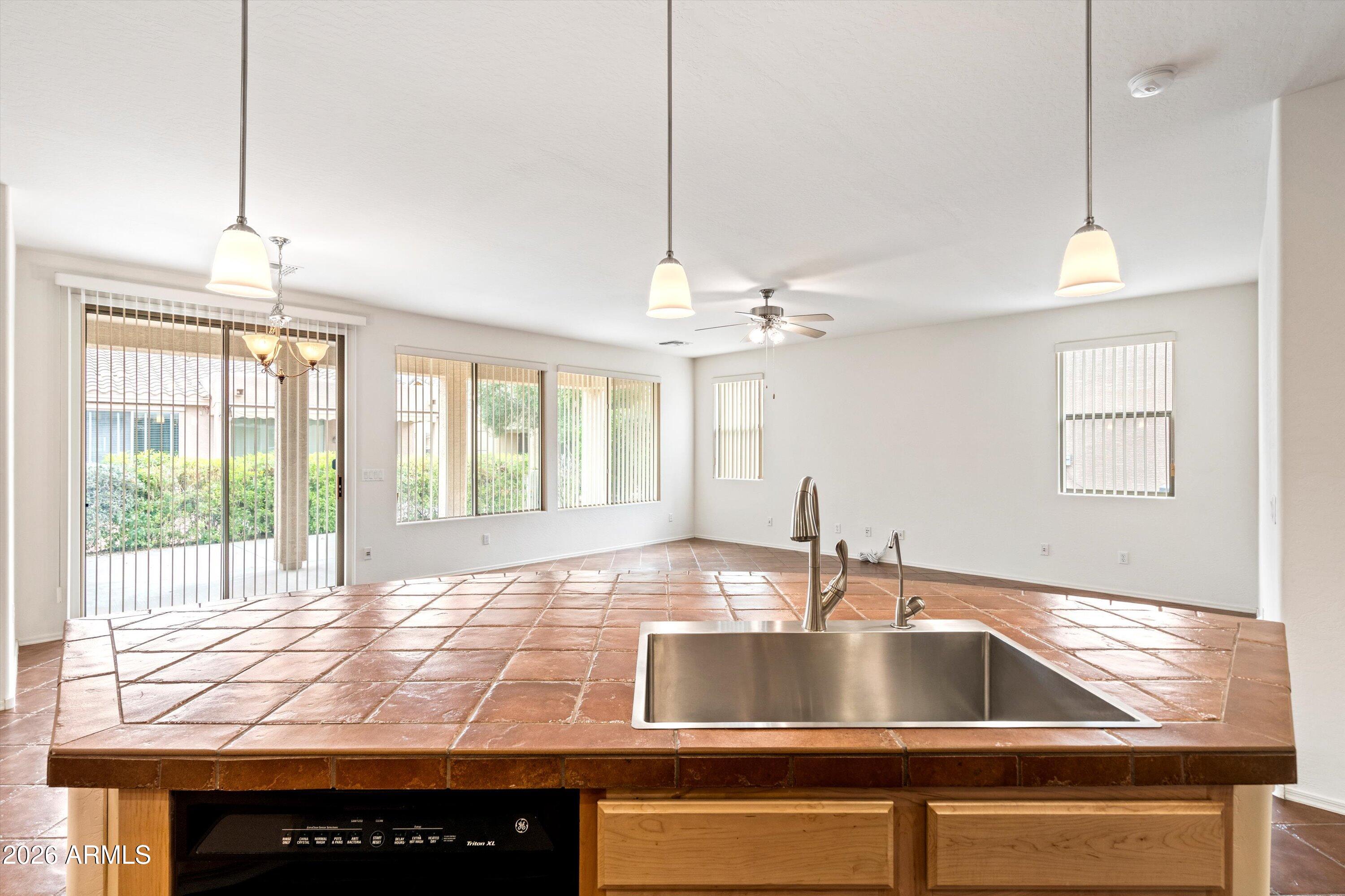 42406 W FALLING STAR Drive