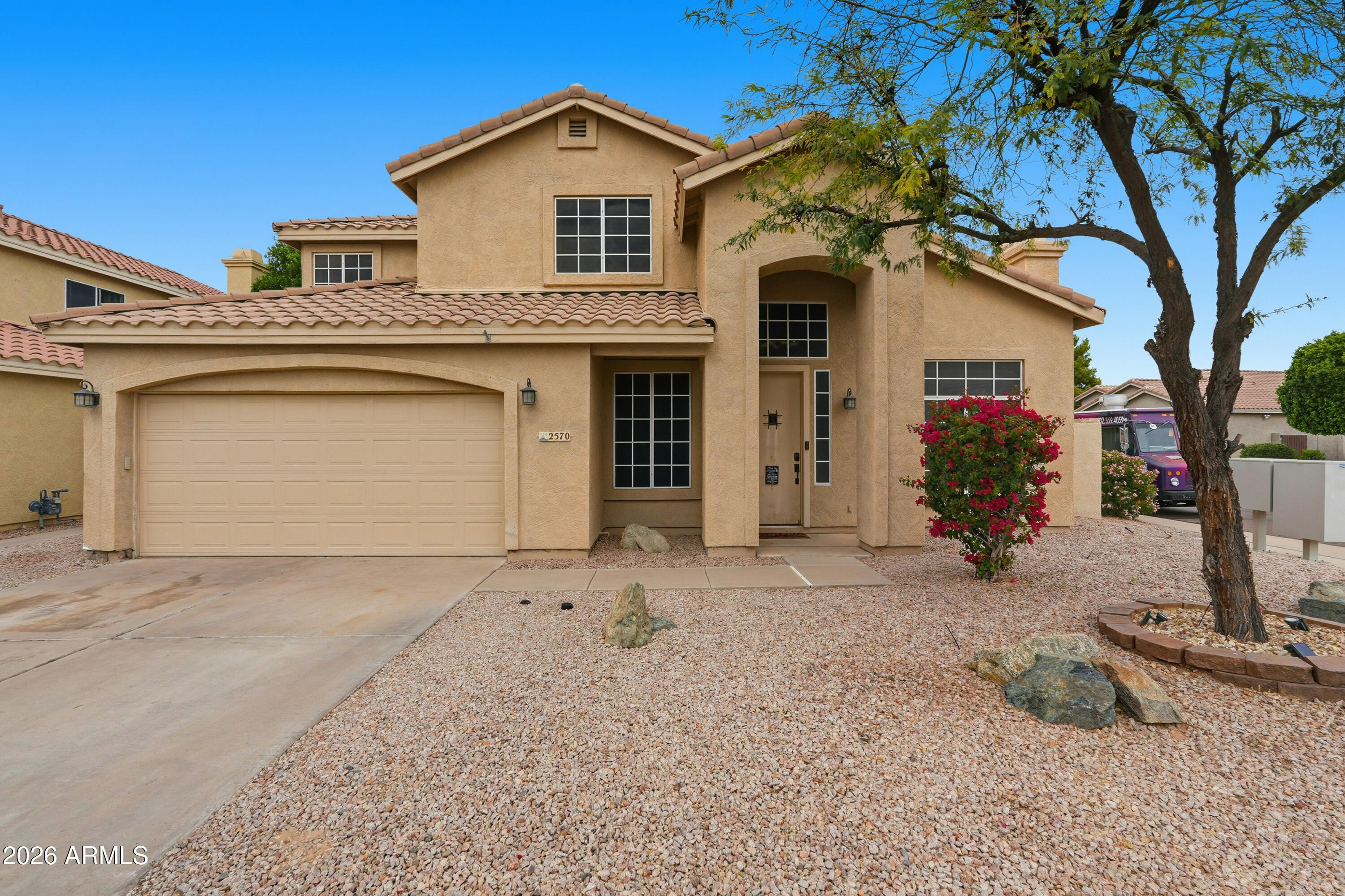 2570 W SHANNON Court