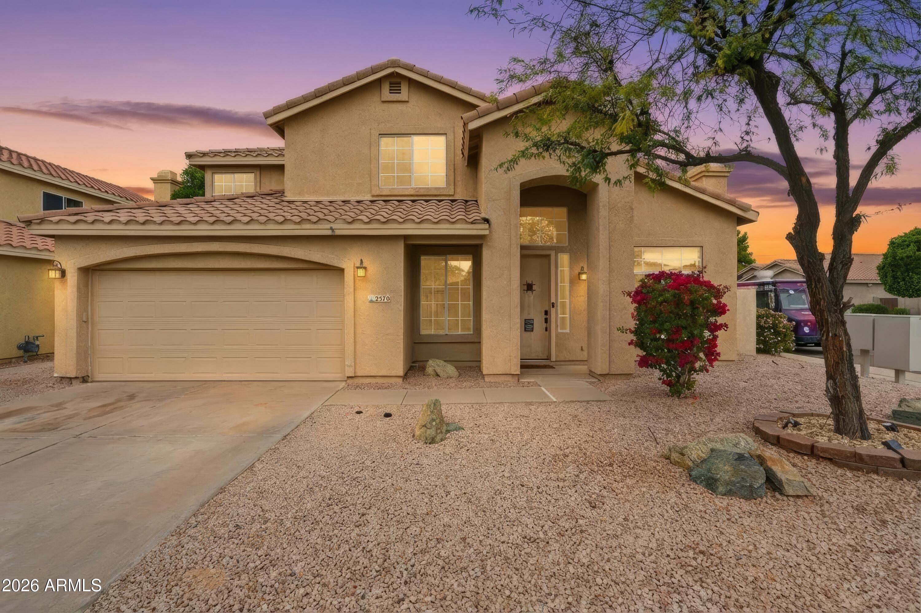 2570 W SHANNON Court