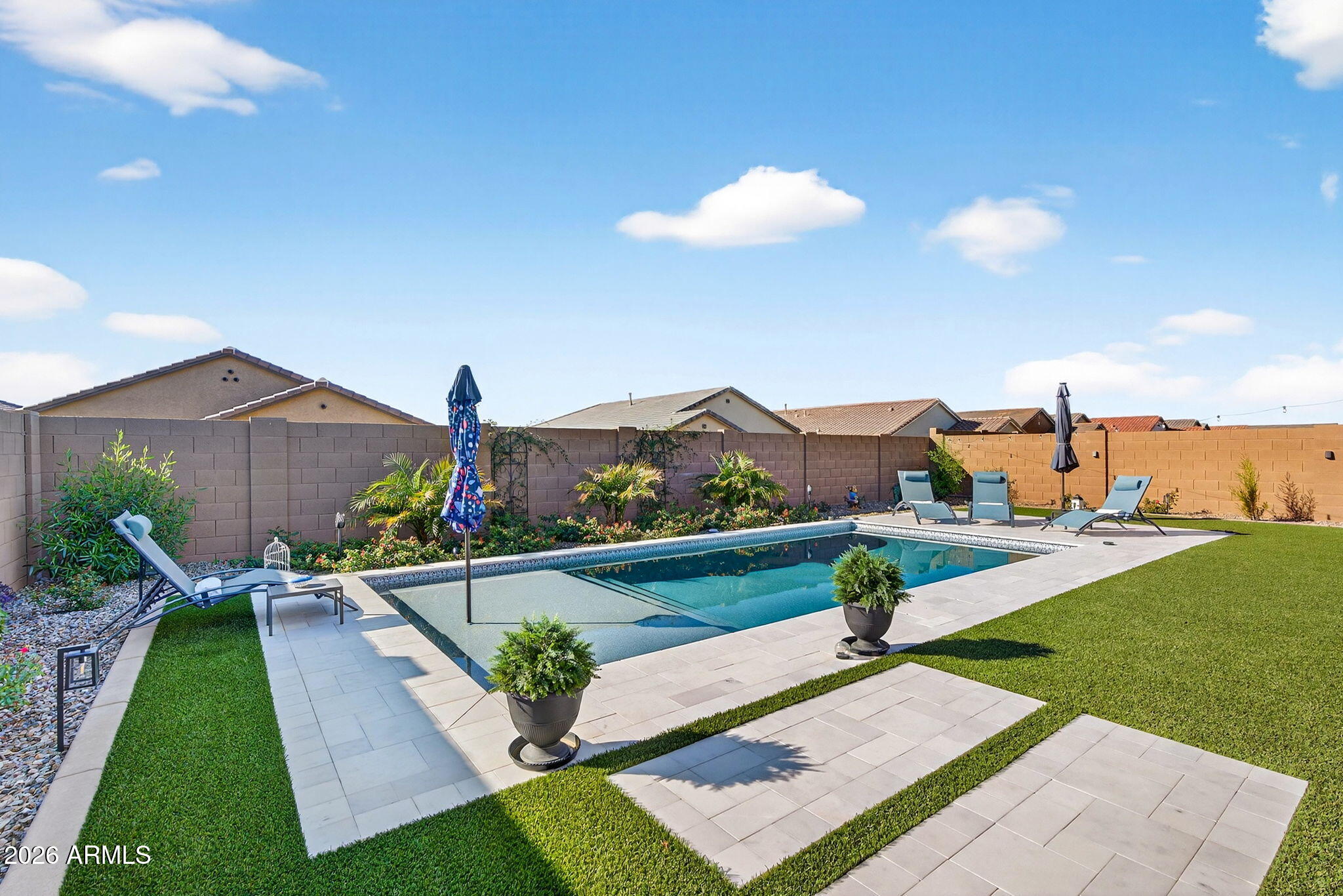 17593 W BLUE SKY Drive