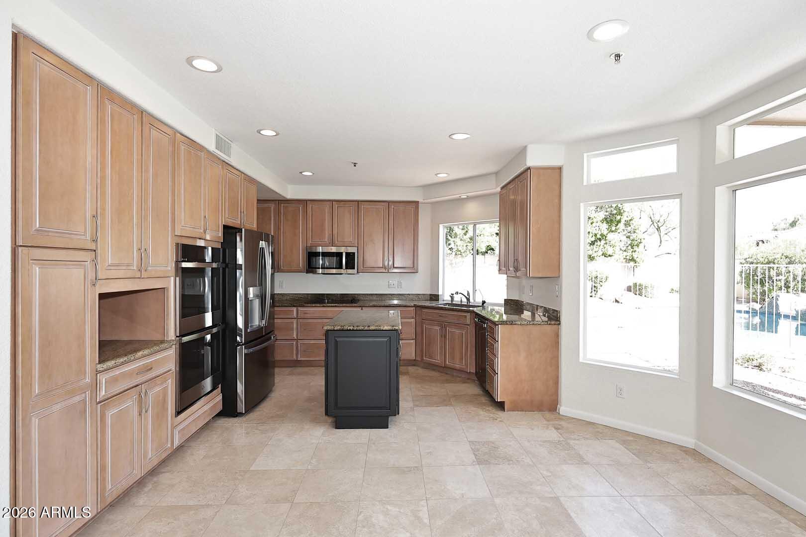 19187 N 94TH Place
