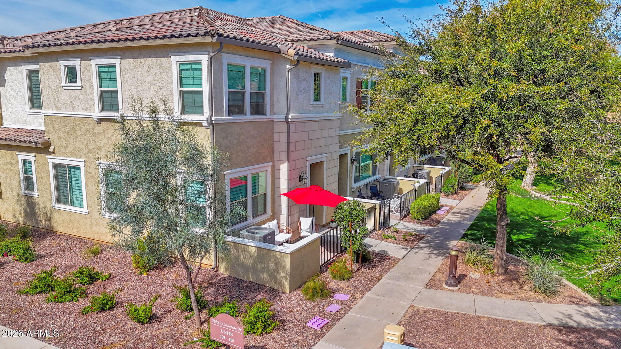 2665 S CATHERINE Drive 101