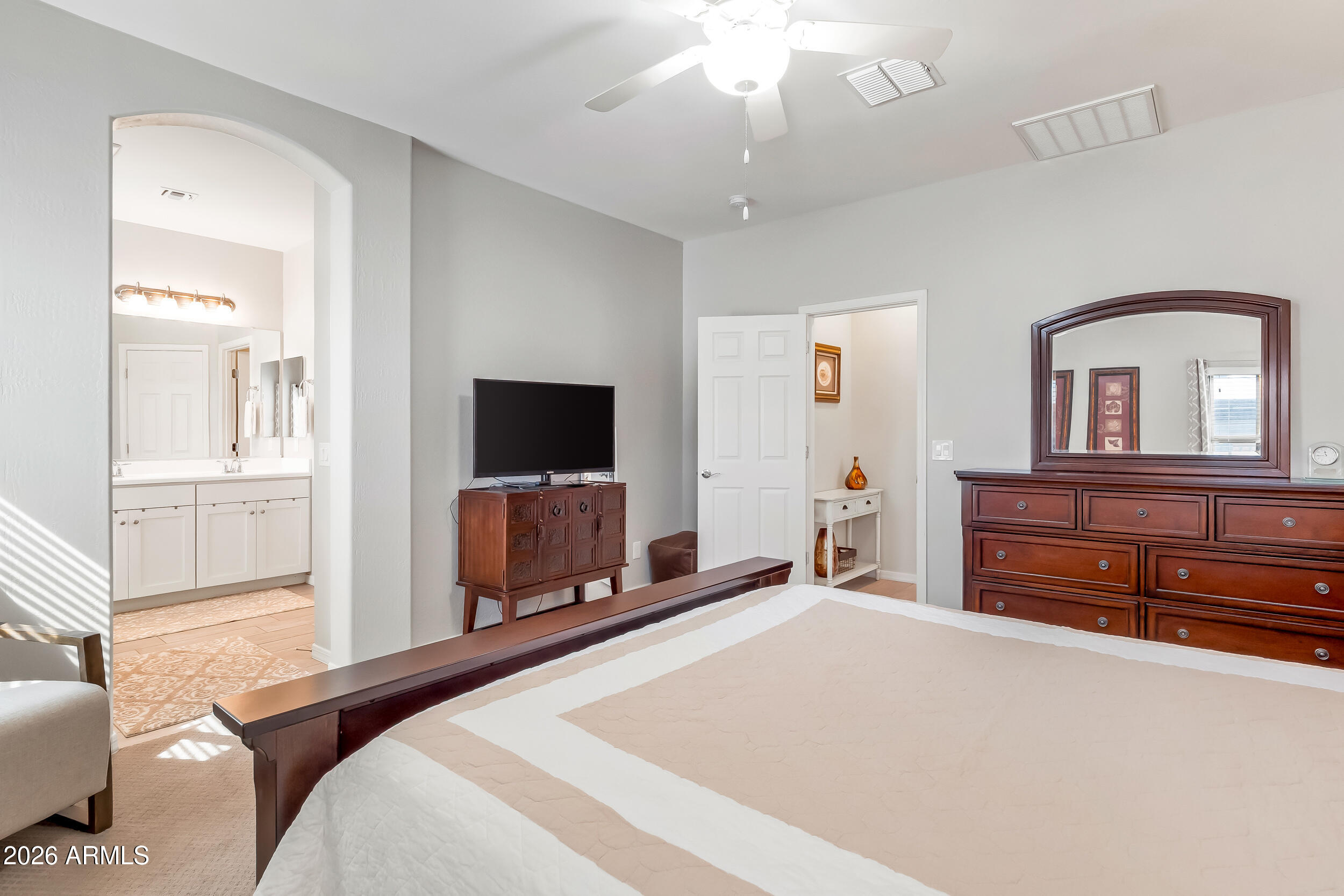 903 W SISSO TREE Avenue