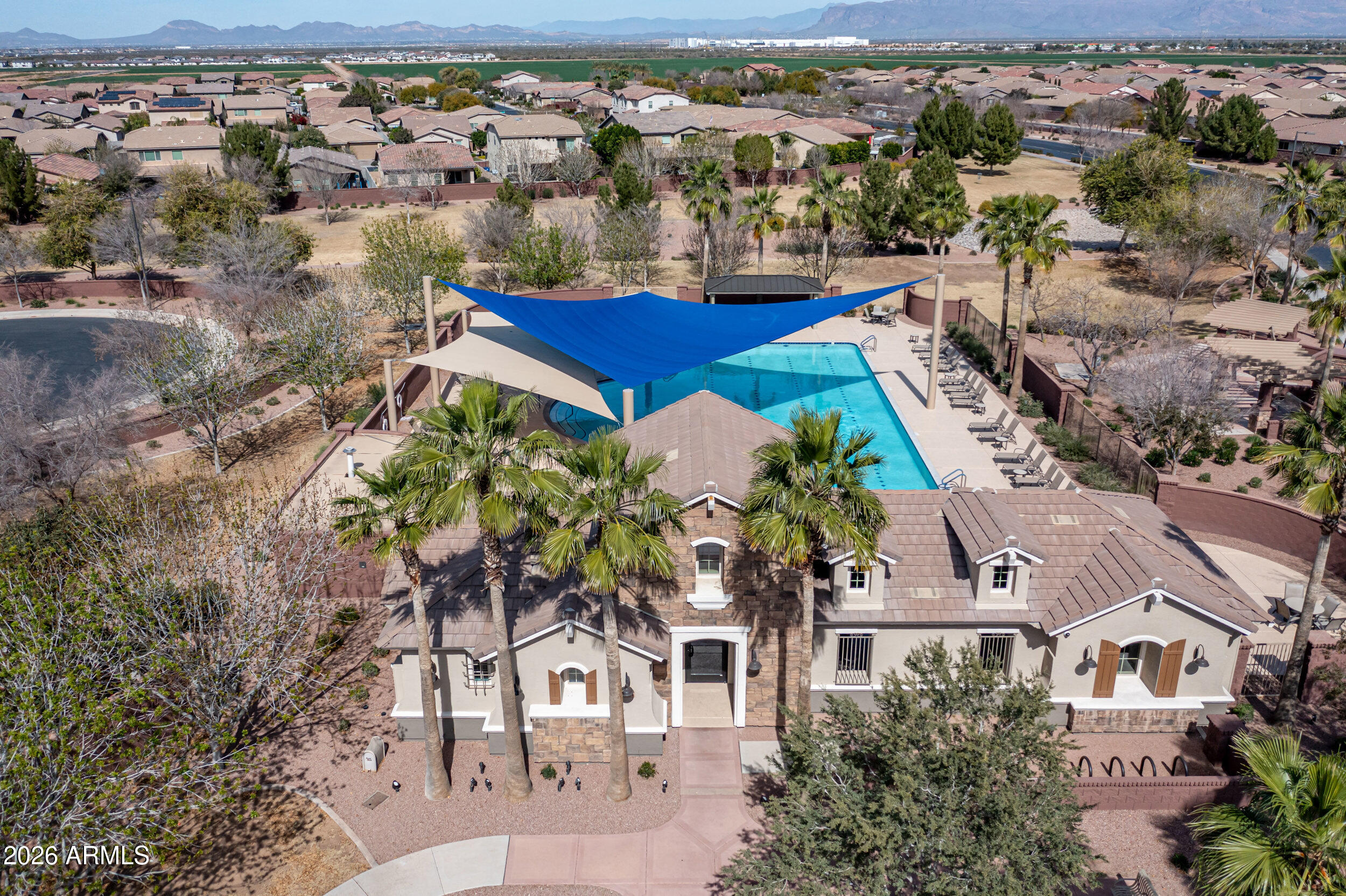 903 W SISSO TREE Avenue