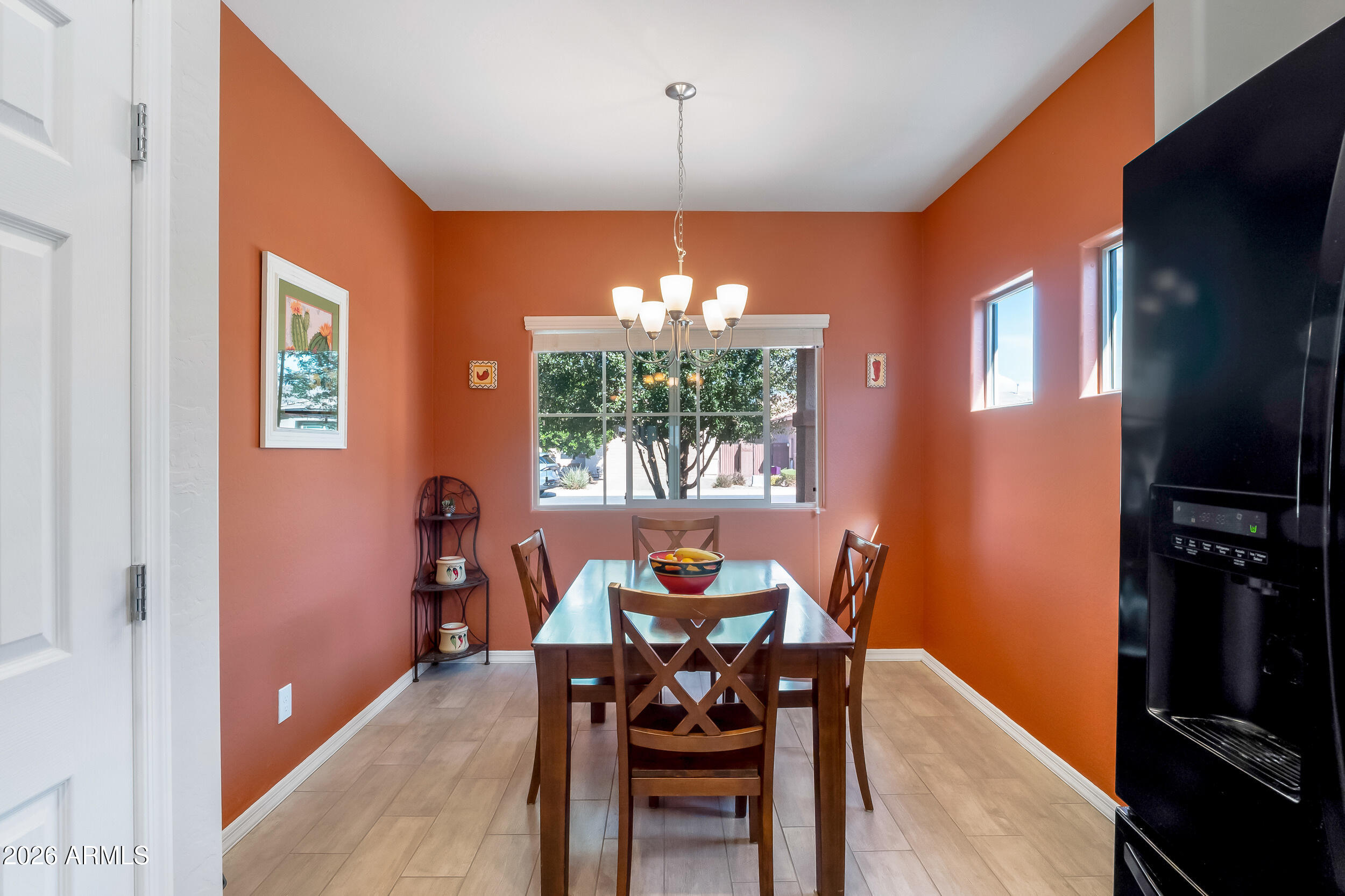 903 W SISSO TREE Avenue