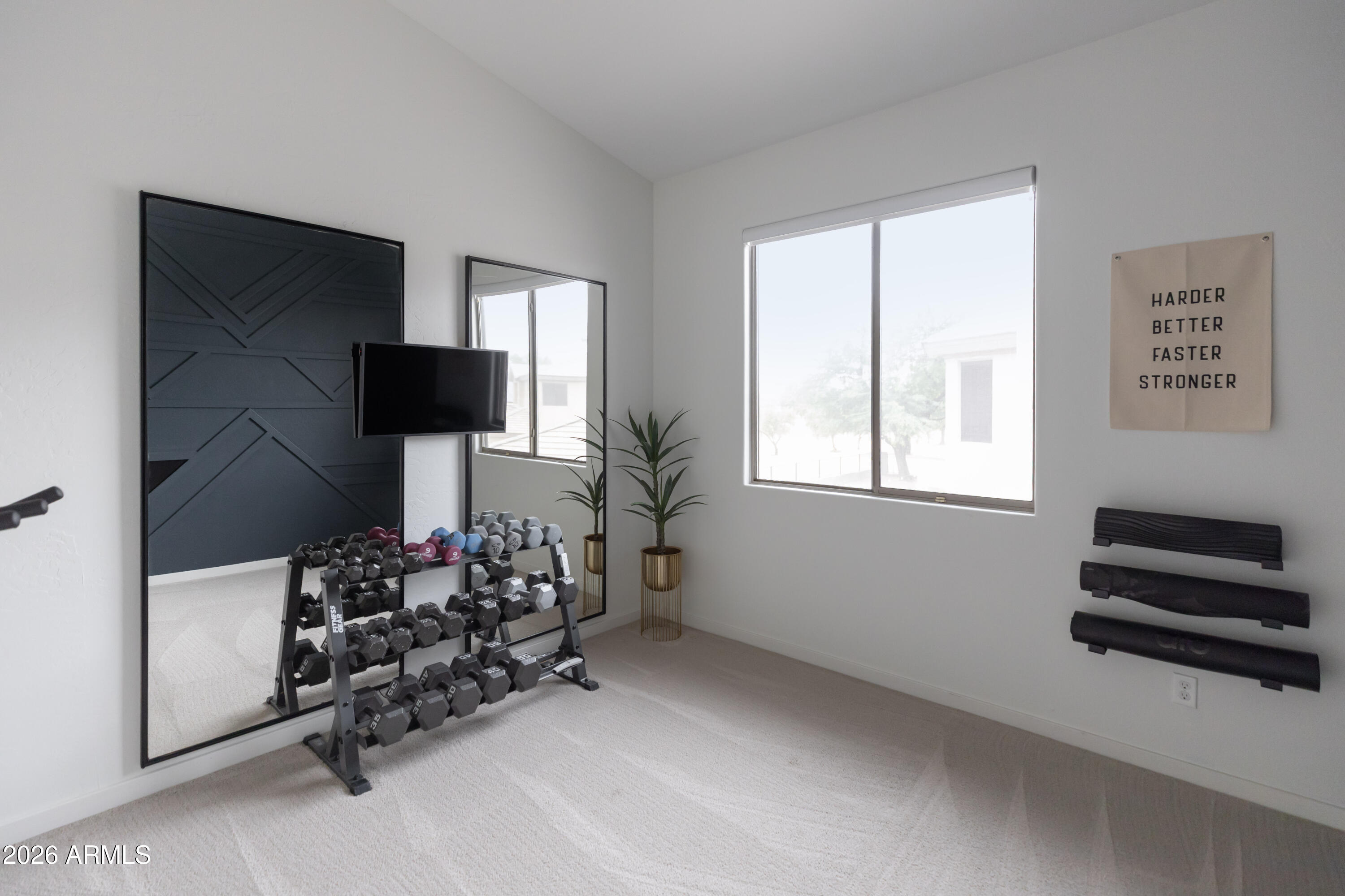 6735 E GELDING Drive