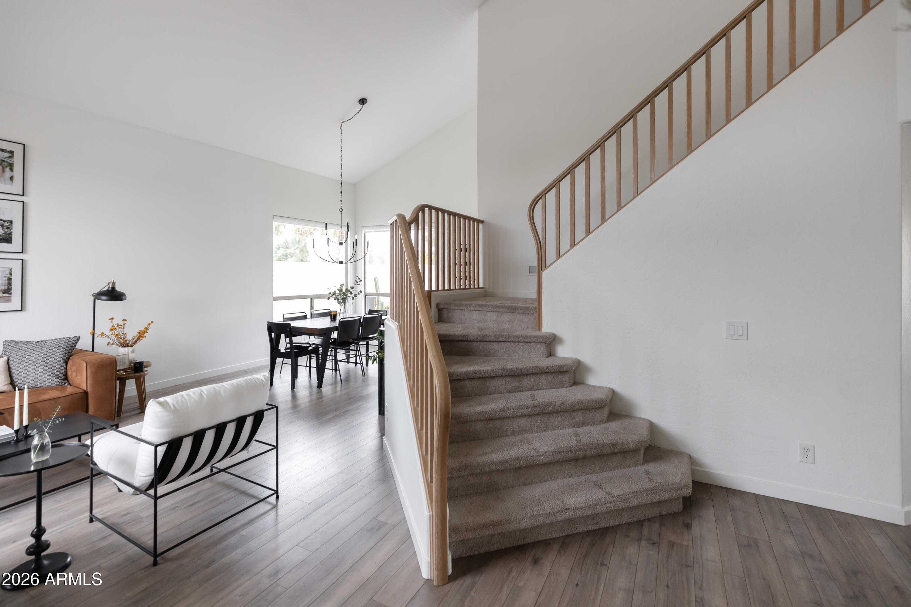 6735 E GELDING Drive