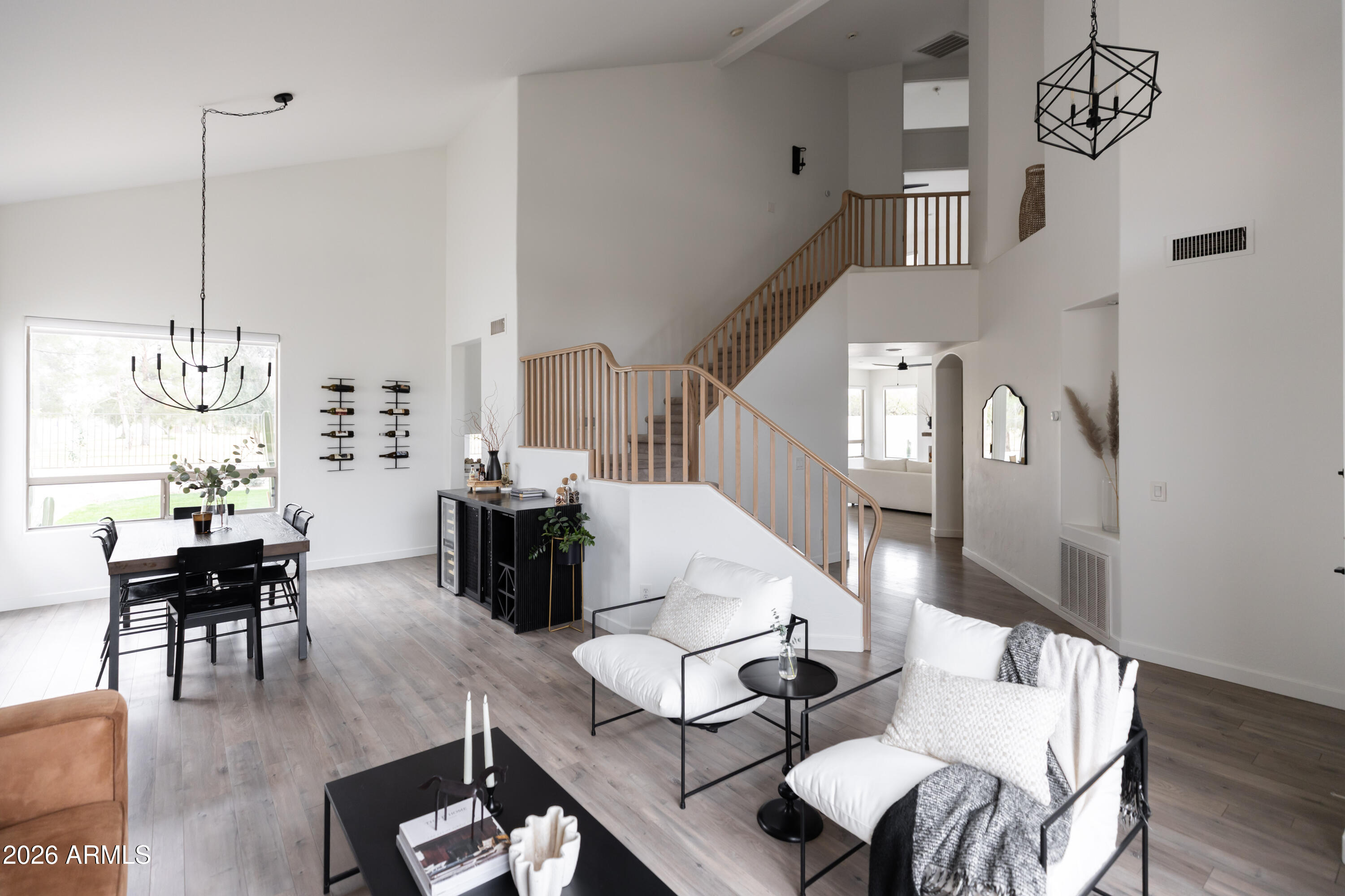 6735 E GELDING Drive