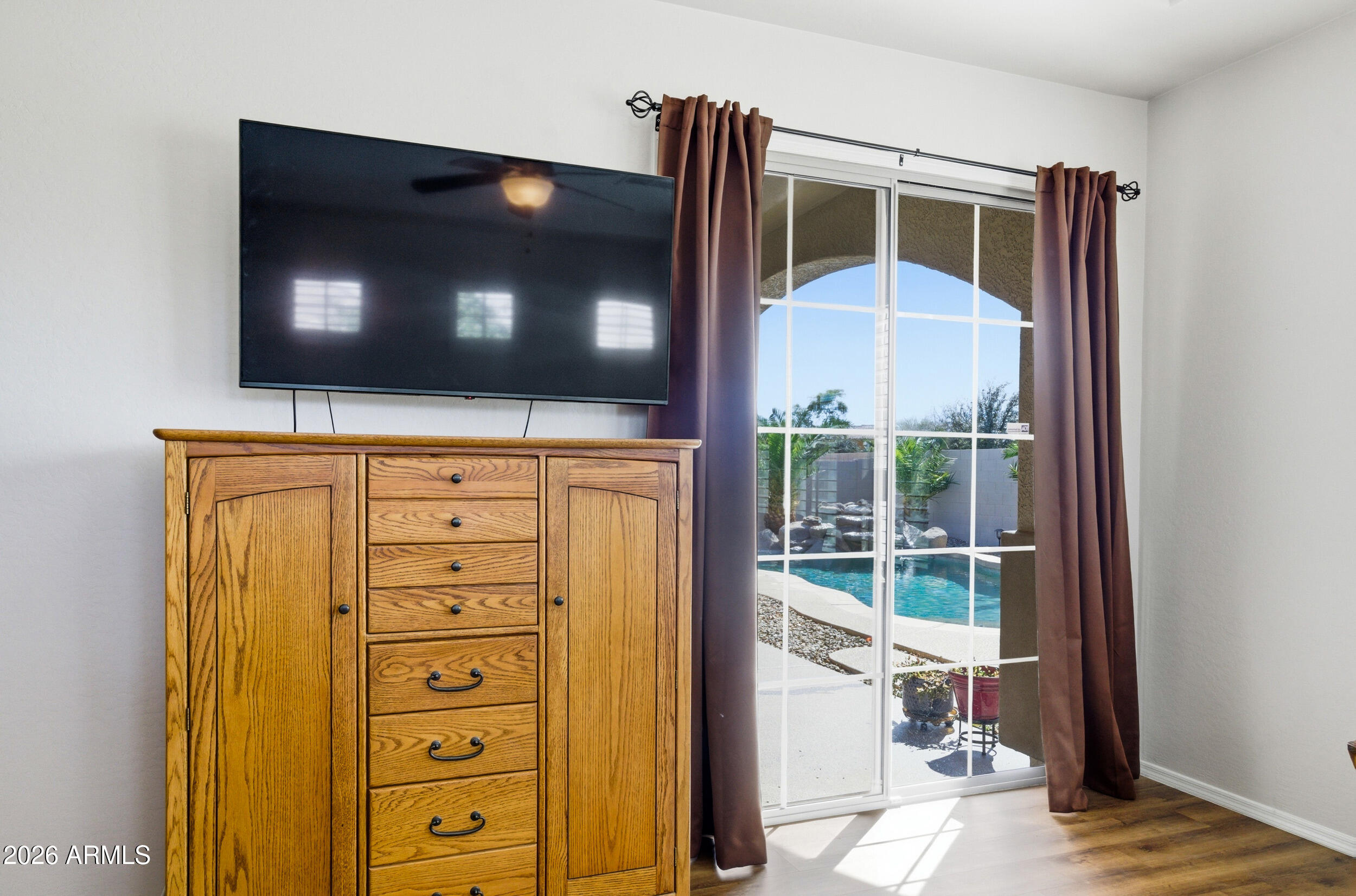 6729 S BANNING Street