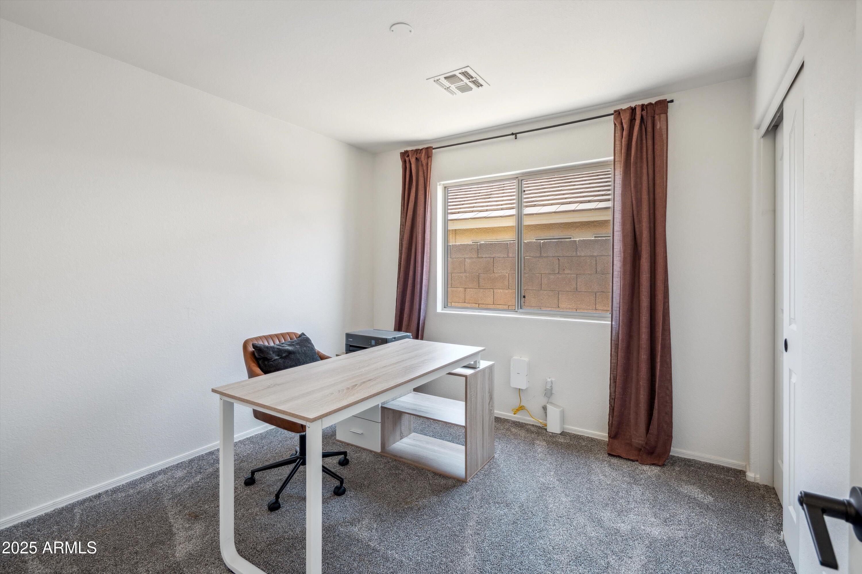 4440 E TETHER Trail