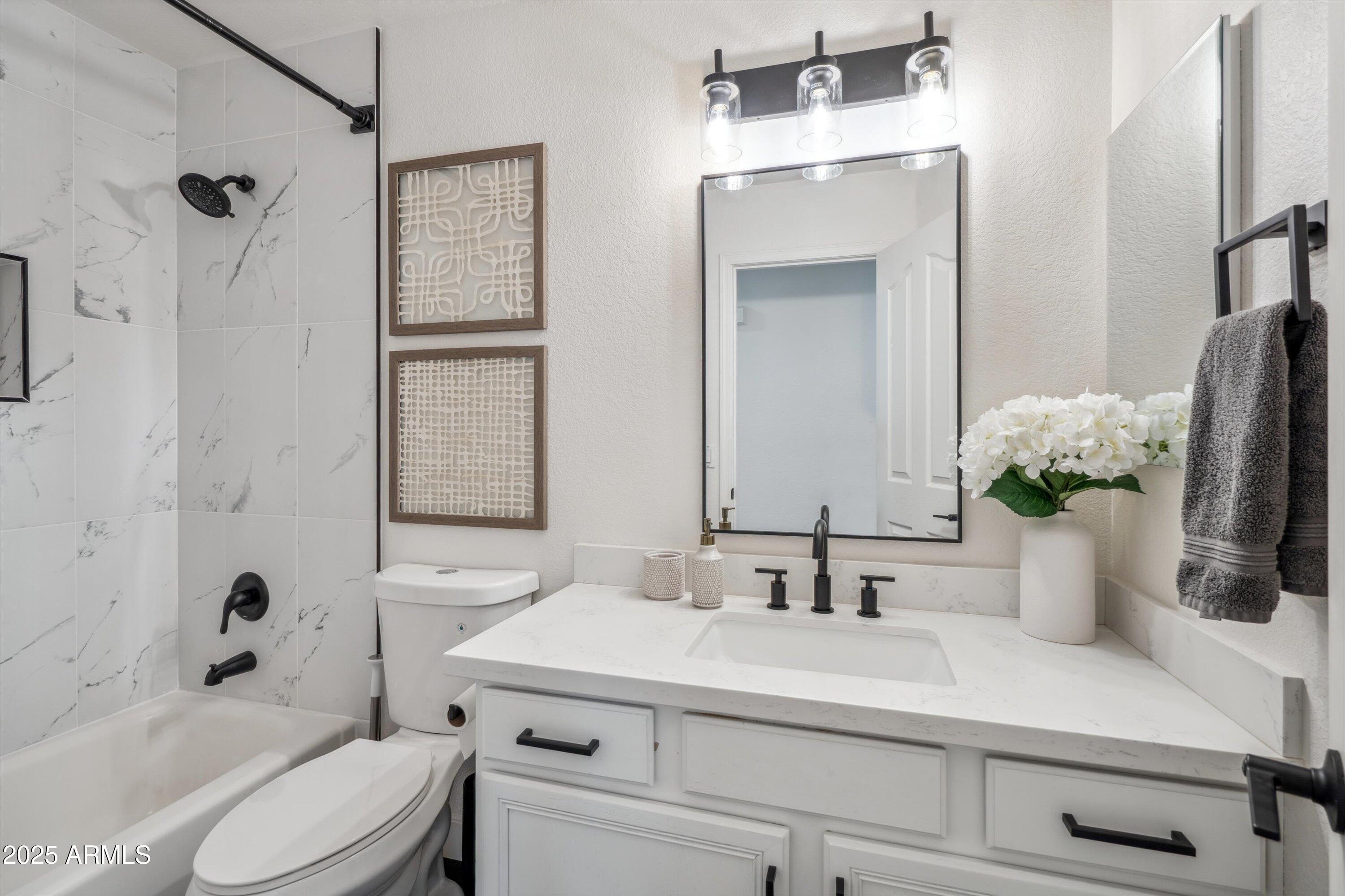 4440 E TETHER Trail