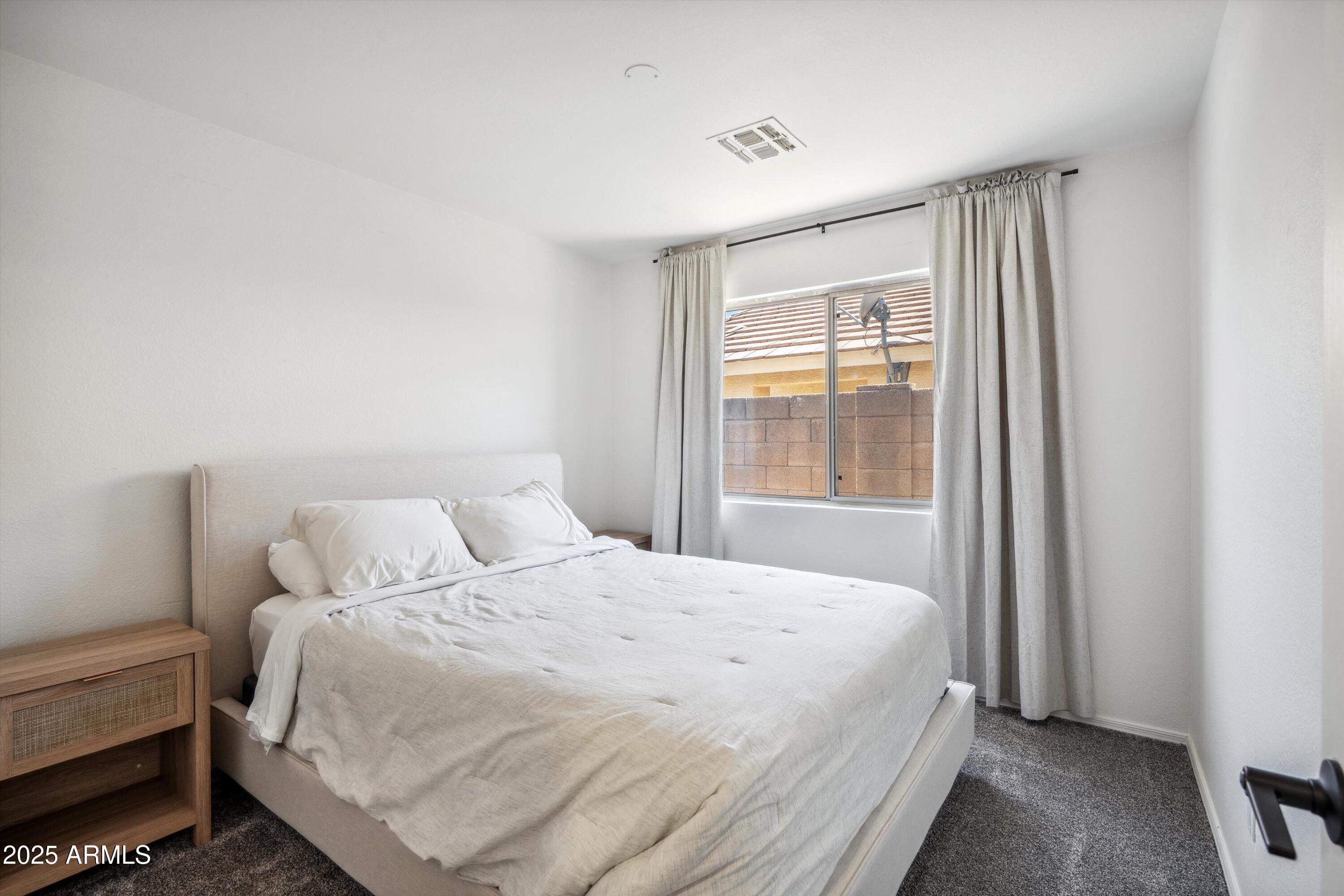 4440 E TETHER Trail