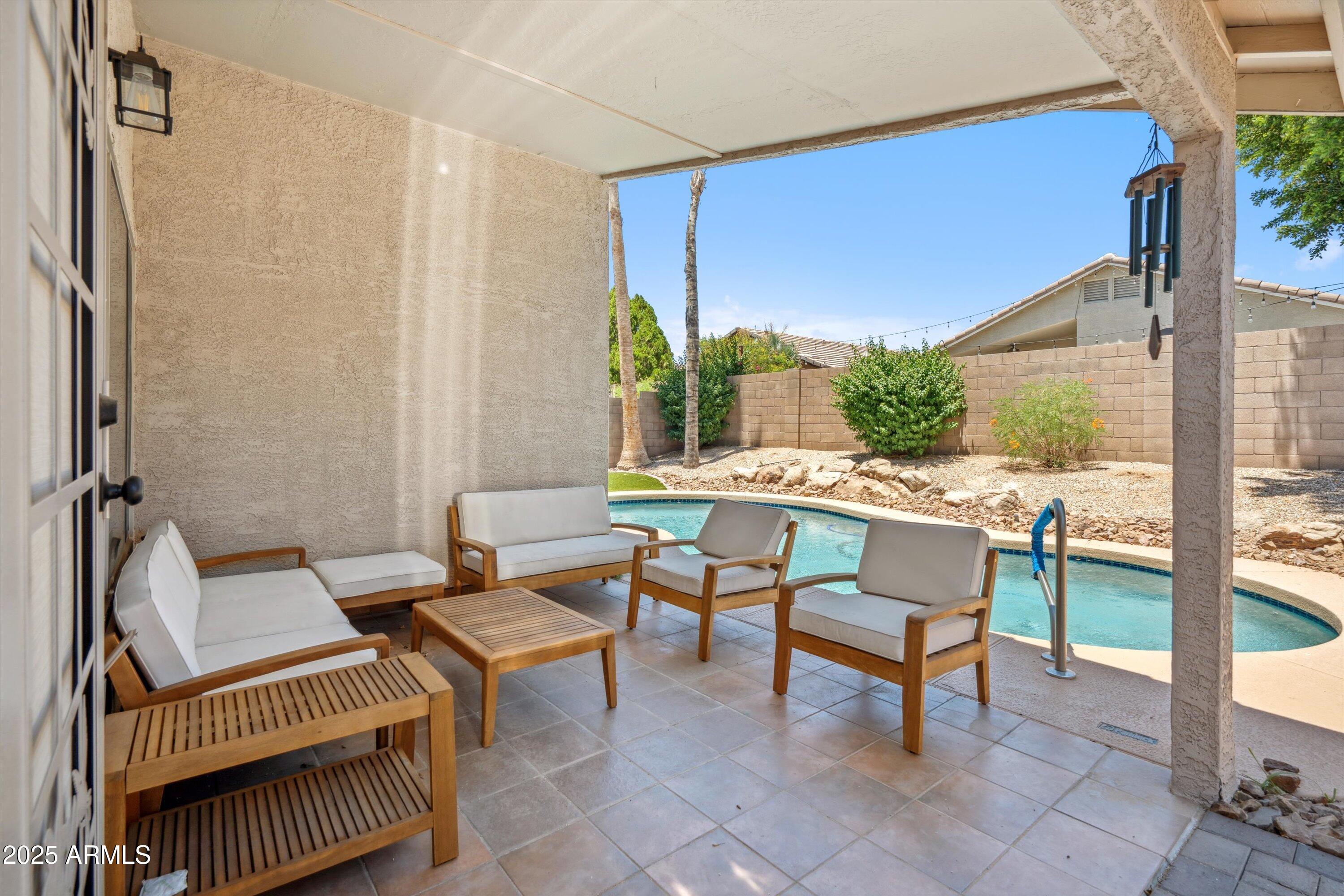 4440 E TETHER Trail
