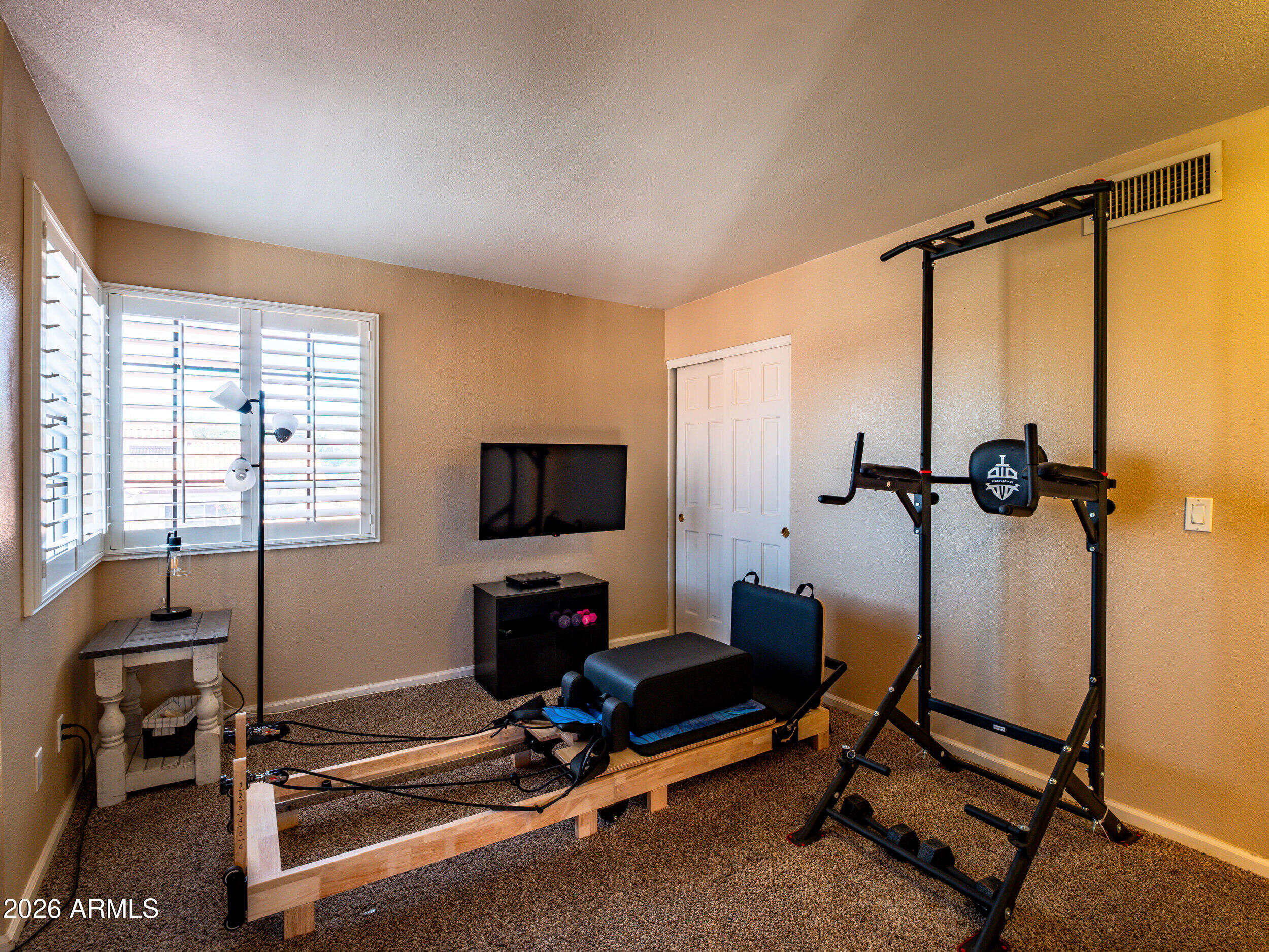 6133 E SADDLEBACK Street