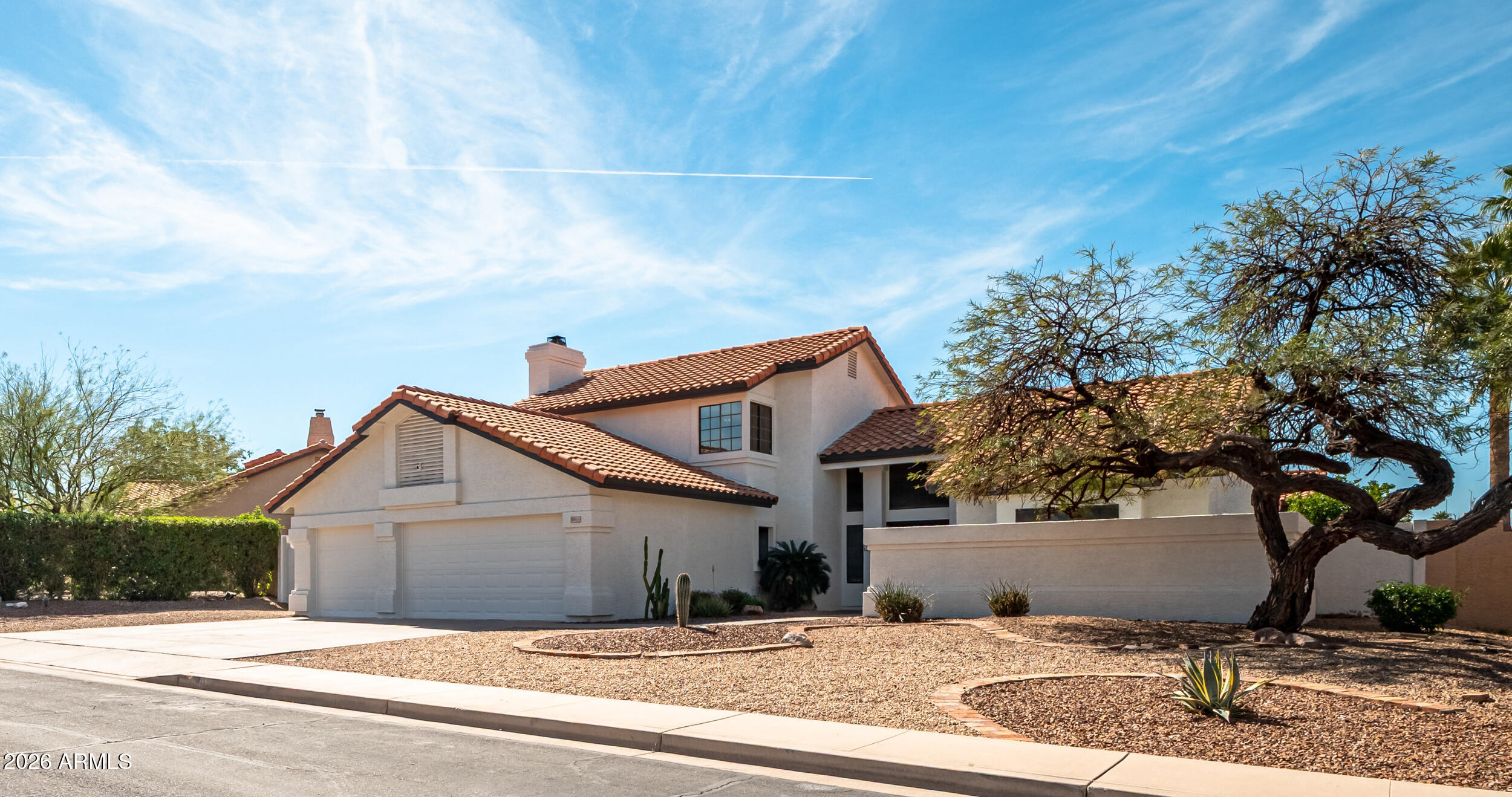 6133 E SADDLEBACK Street