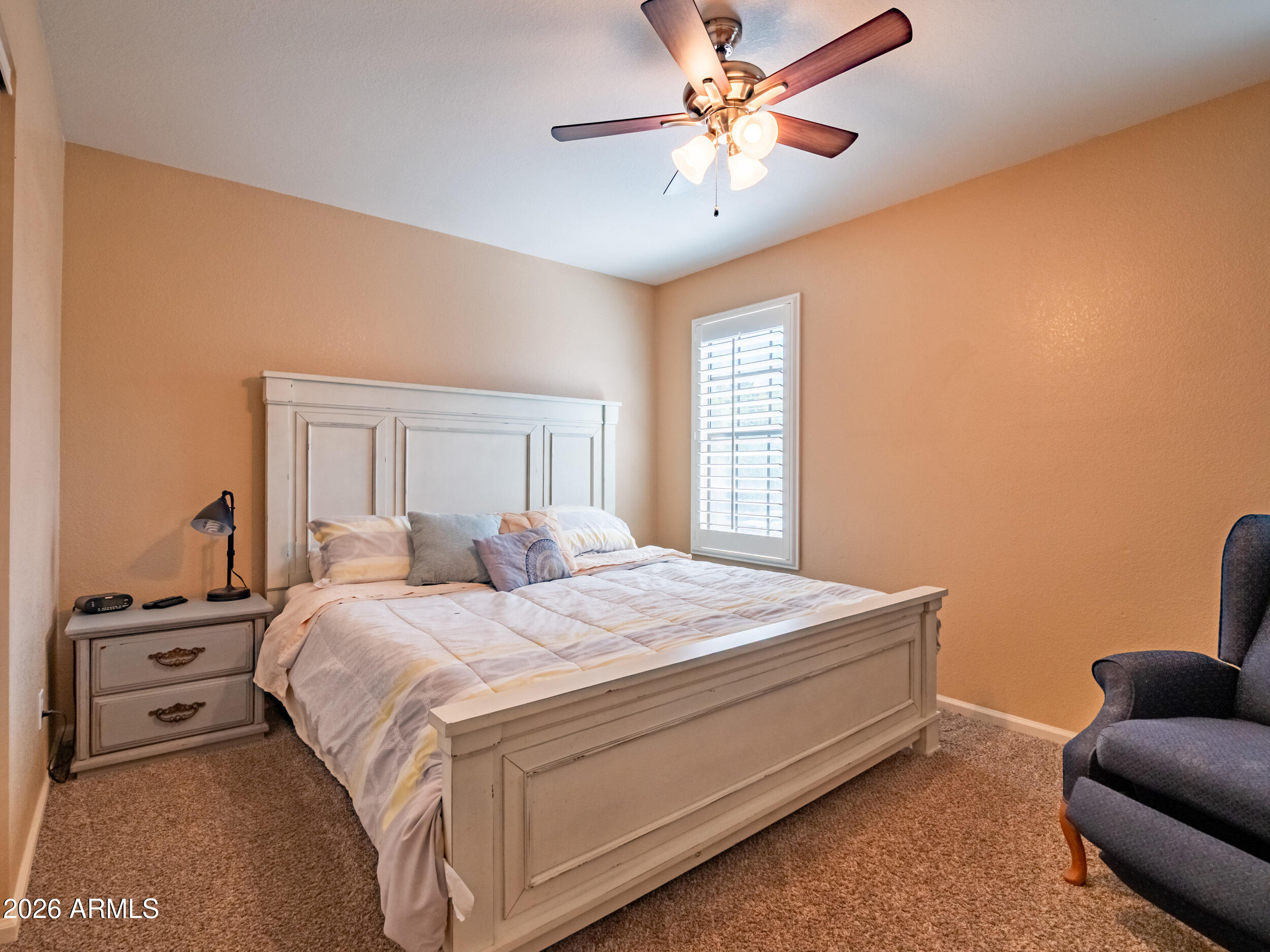 6133 E SADDLEBACK Street