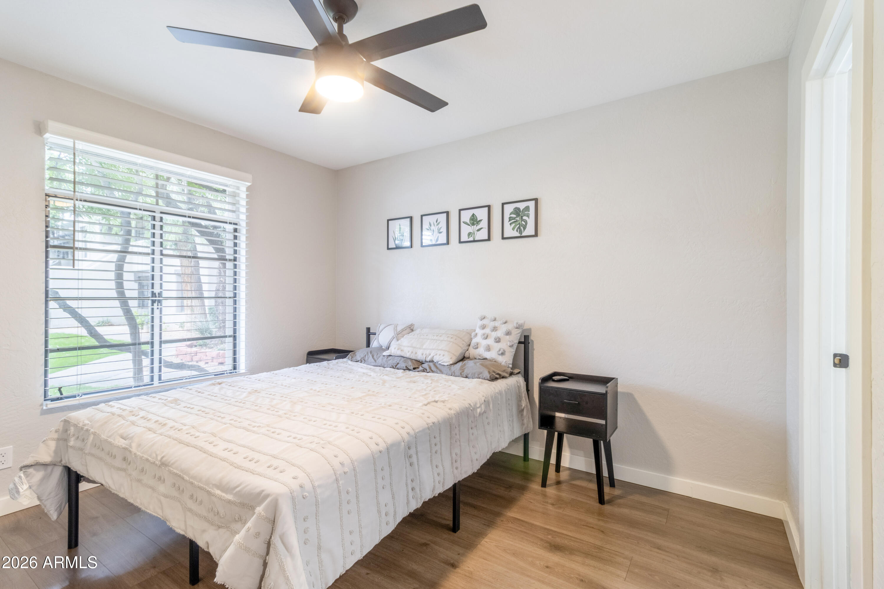 1449 E HIGHLAND Avenue 25