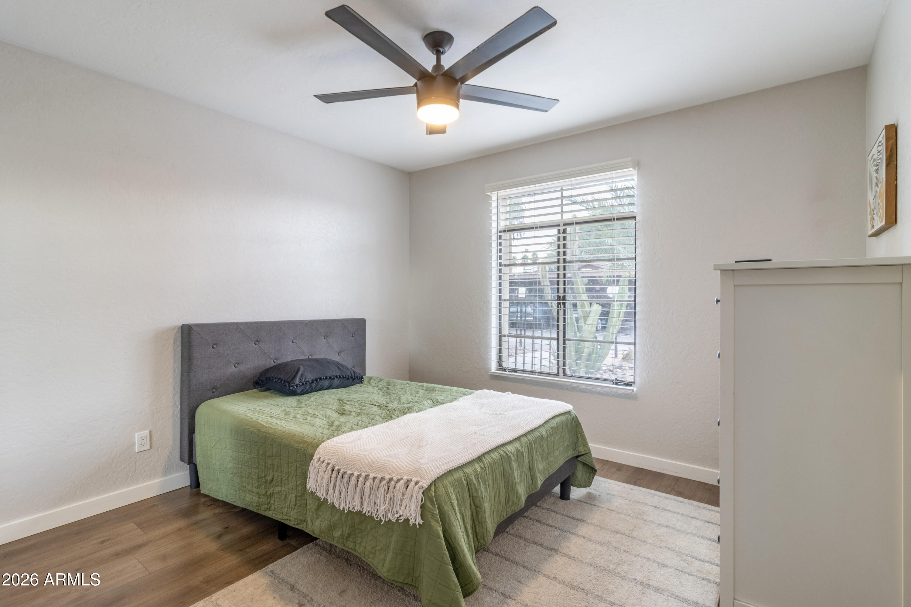 1449 E HIGHLAND Avenue 25