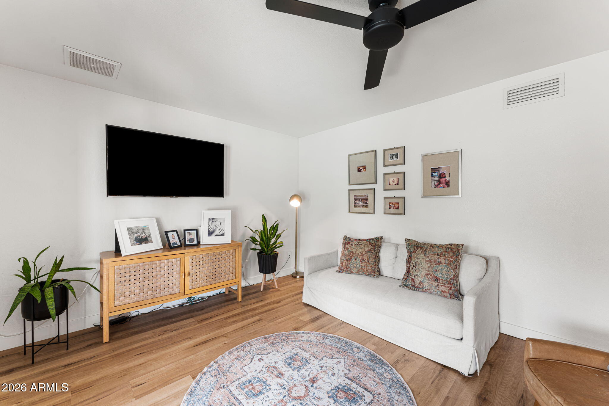 2021 S SAGUARO Circle