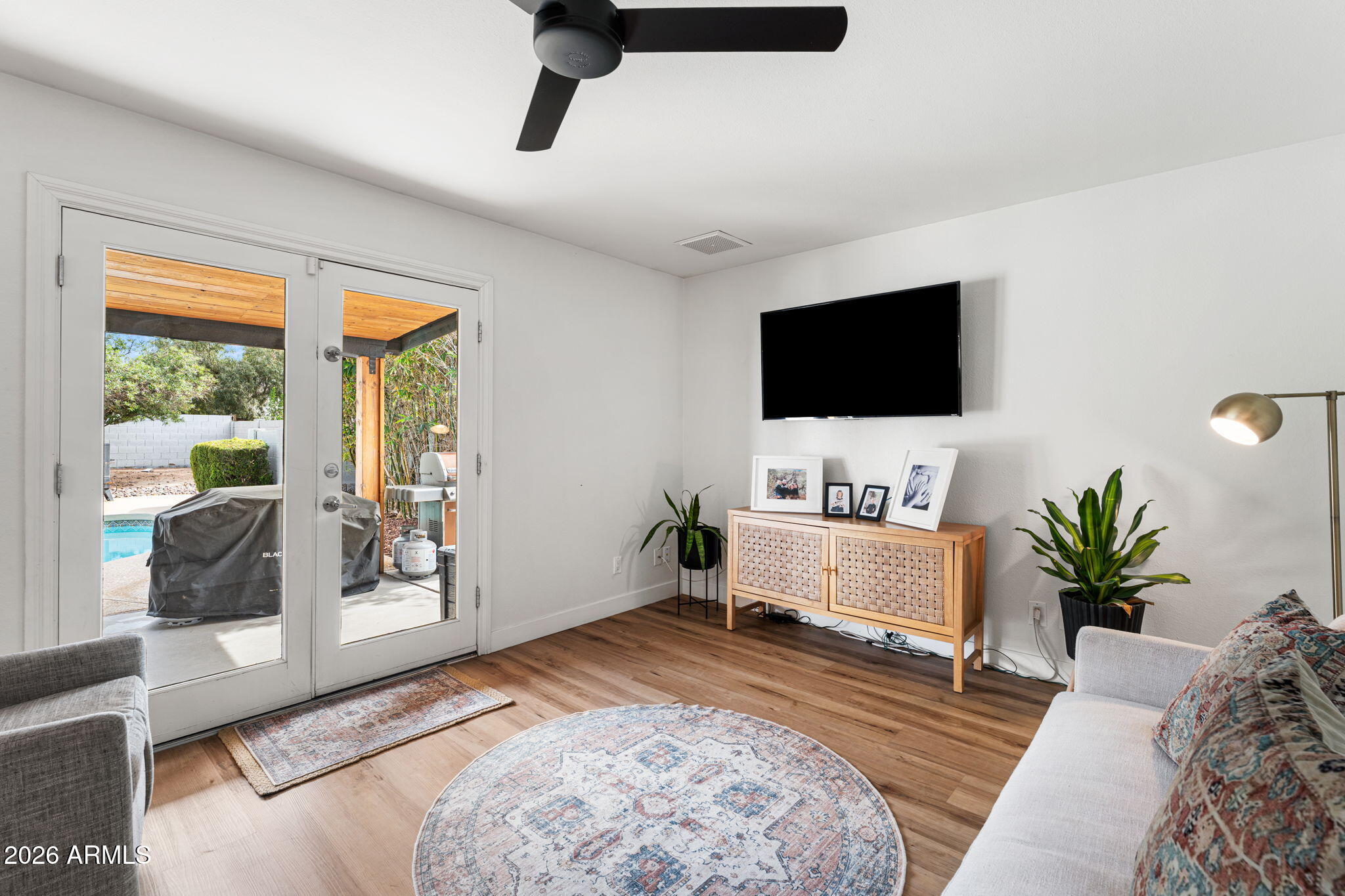 2021 S SAGUARO Circle