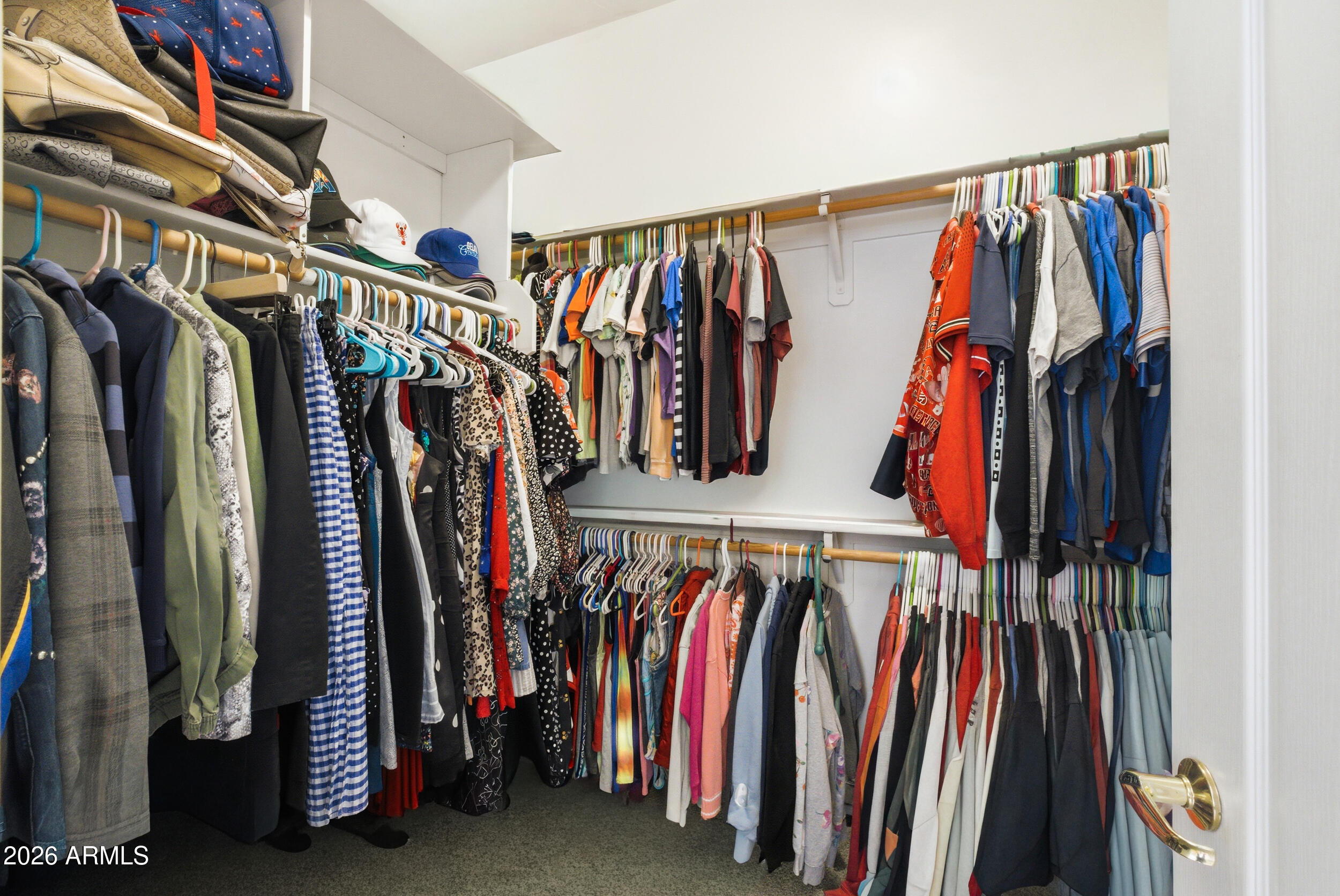 1645 E ORANGEWOOD Street