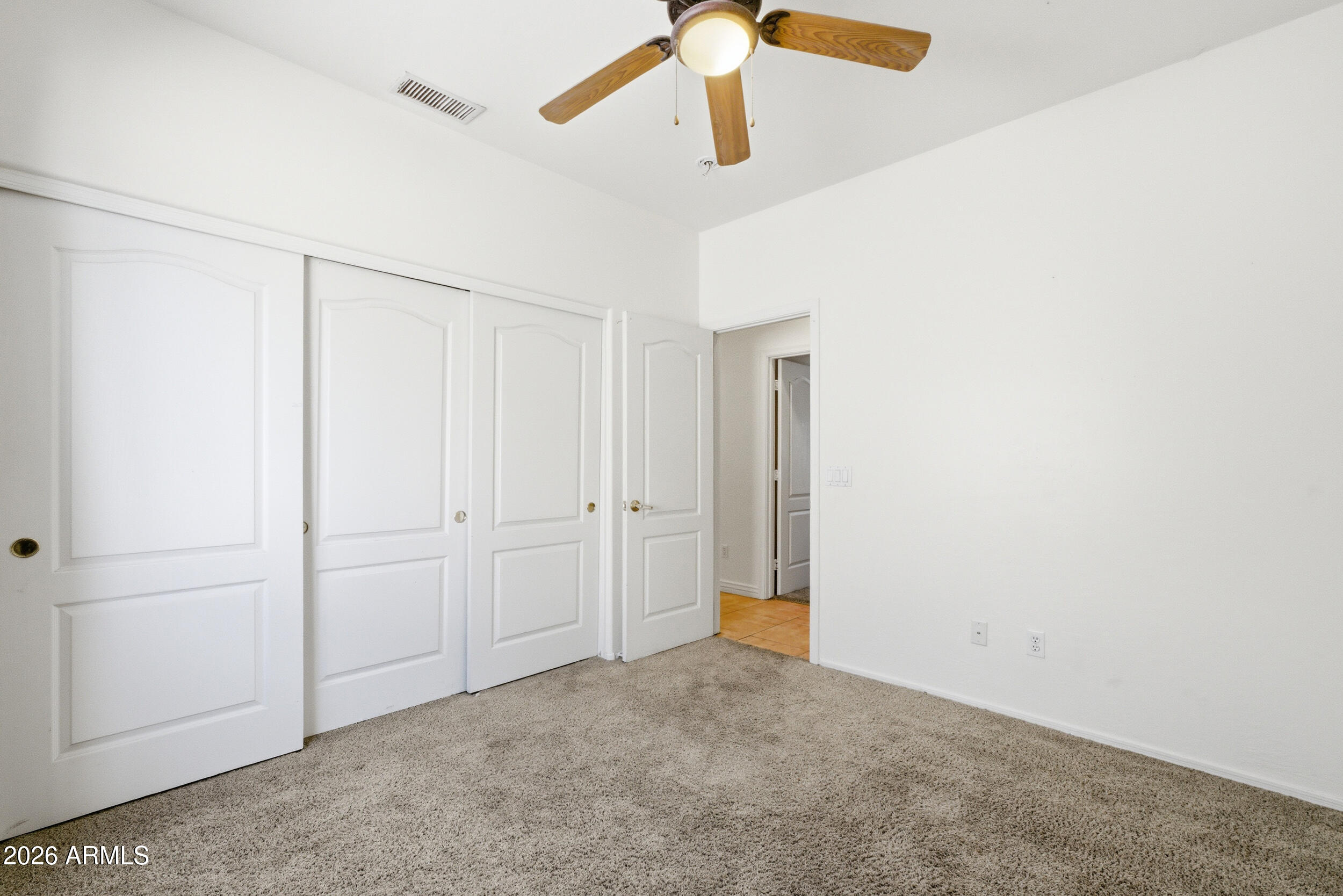 1645 E ORANGEWOOD Street