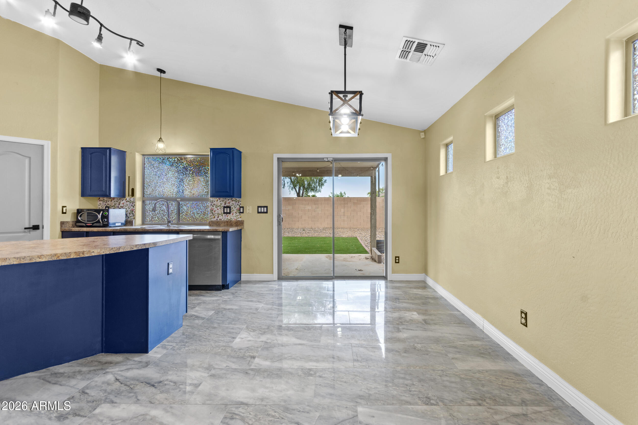 41192 W HAYDEN Drive