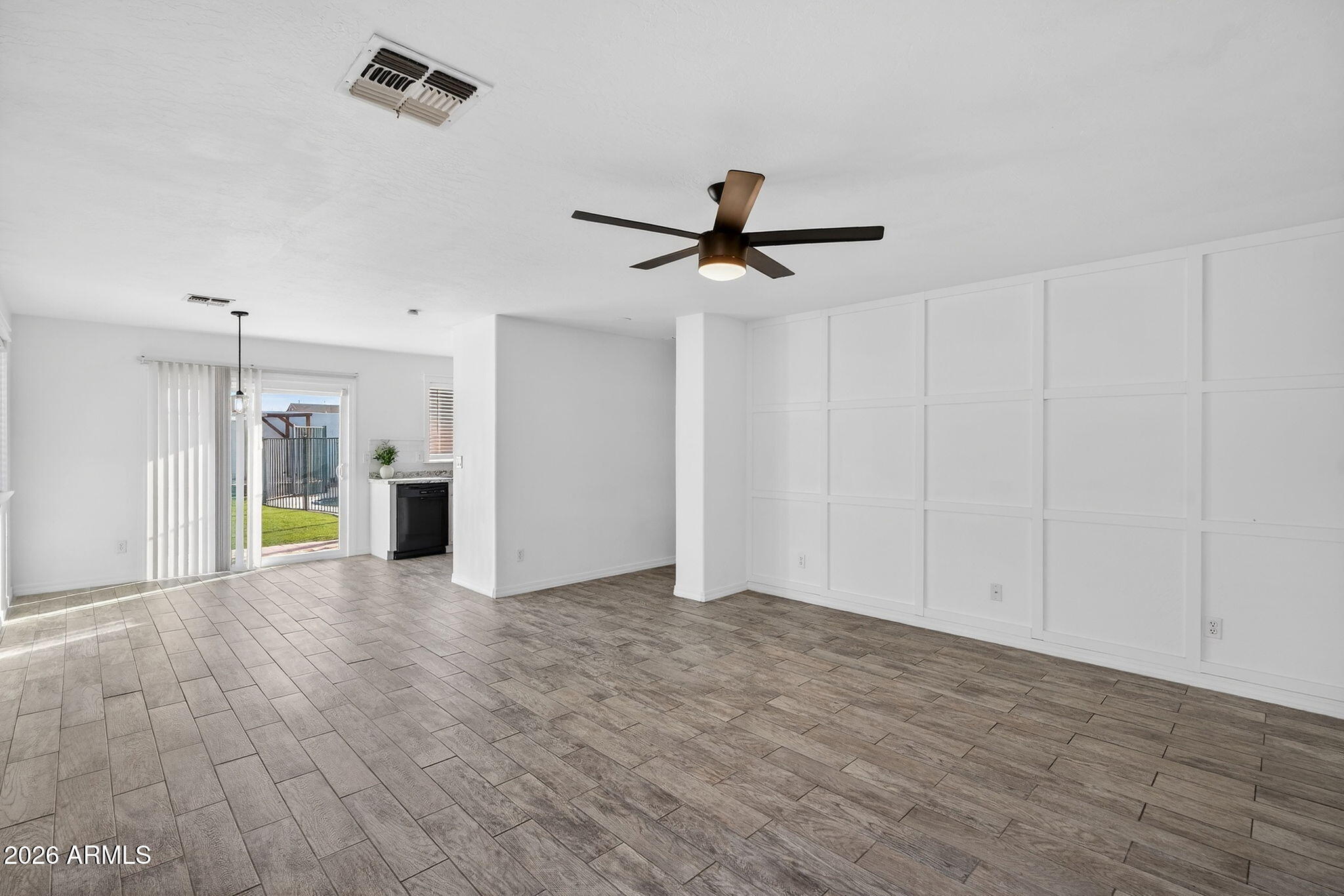 135 W ANGUS Road