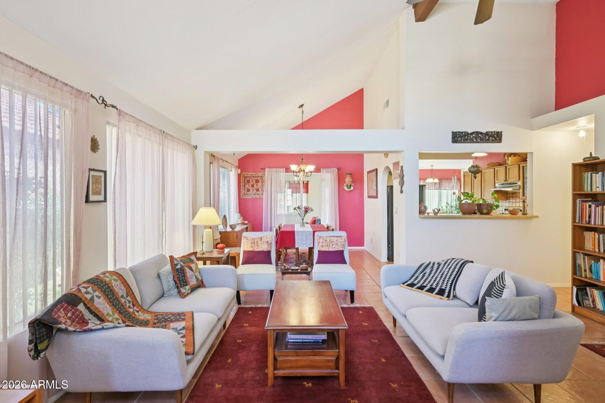 1927 E VELVET Drive