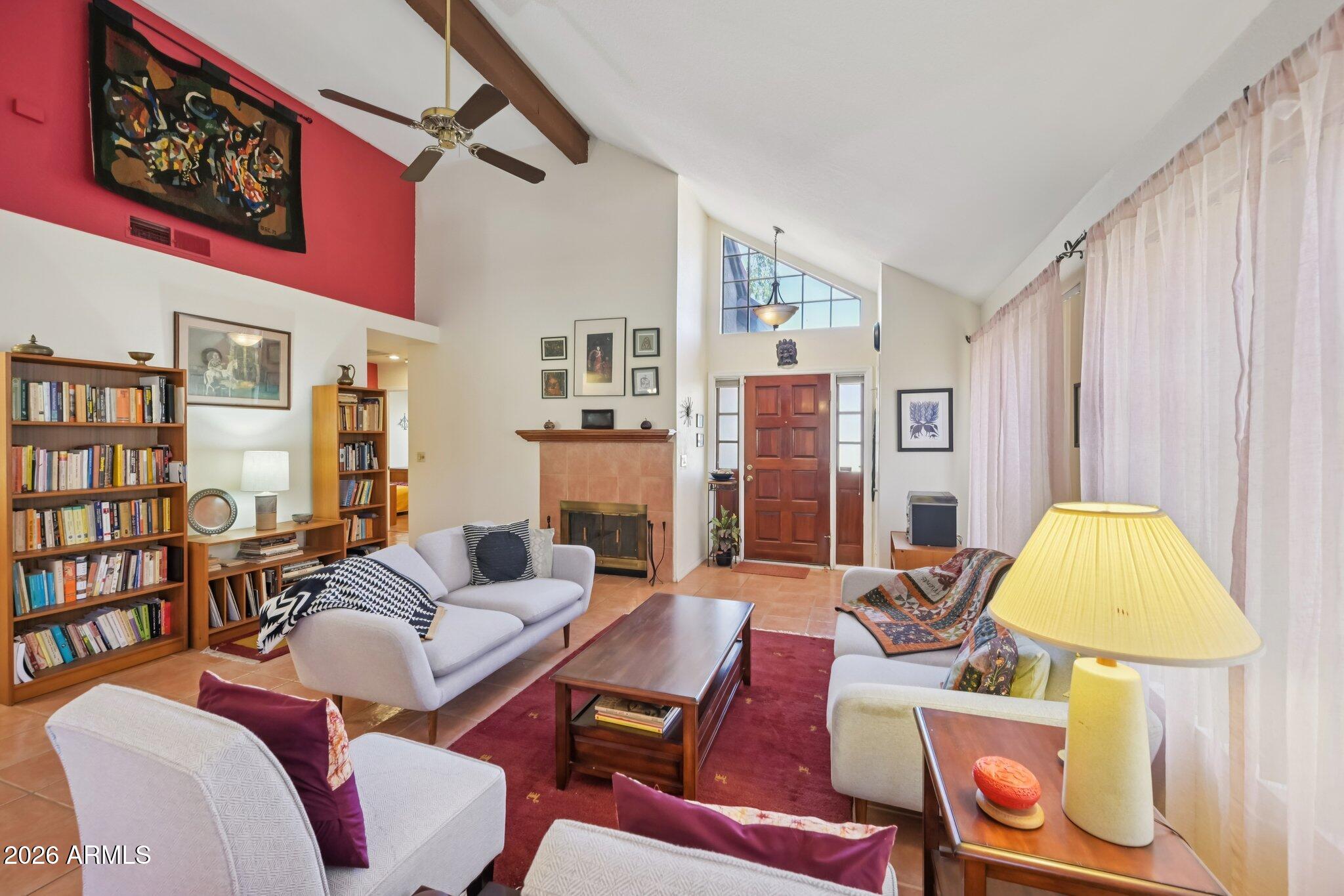 1927 E VELVET Drive