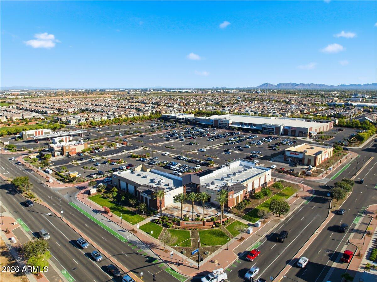 2245 S WALLRADE Lane