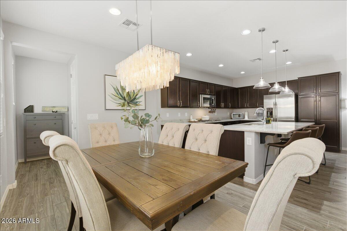 2245 S WALLRADE Lane