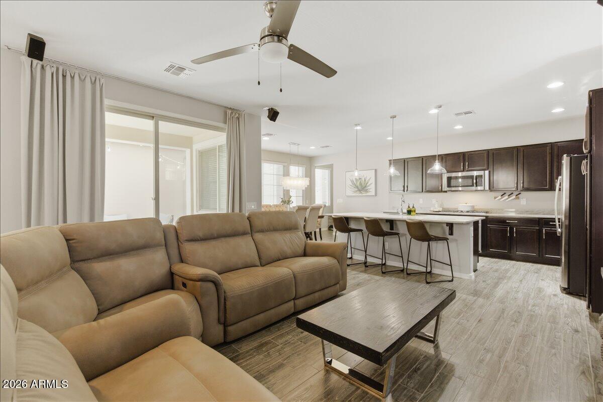 2245 S WALLRADE Lane