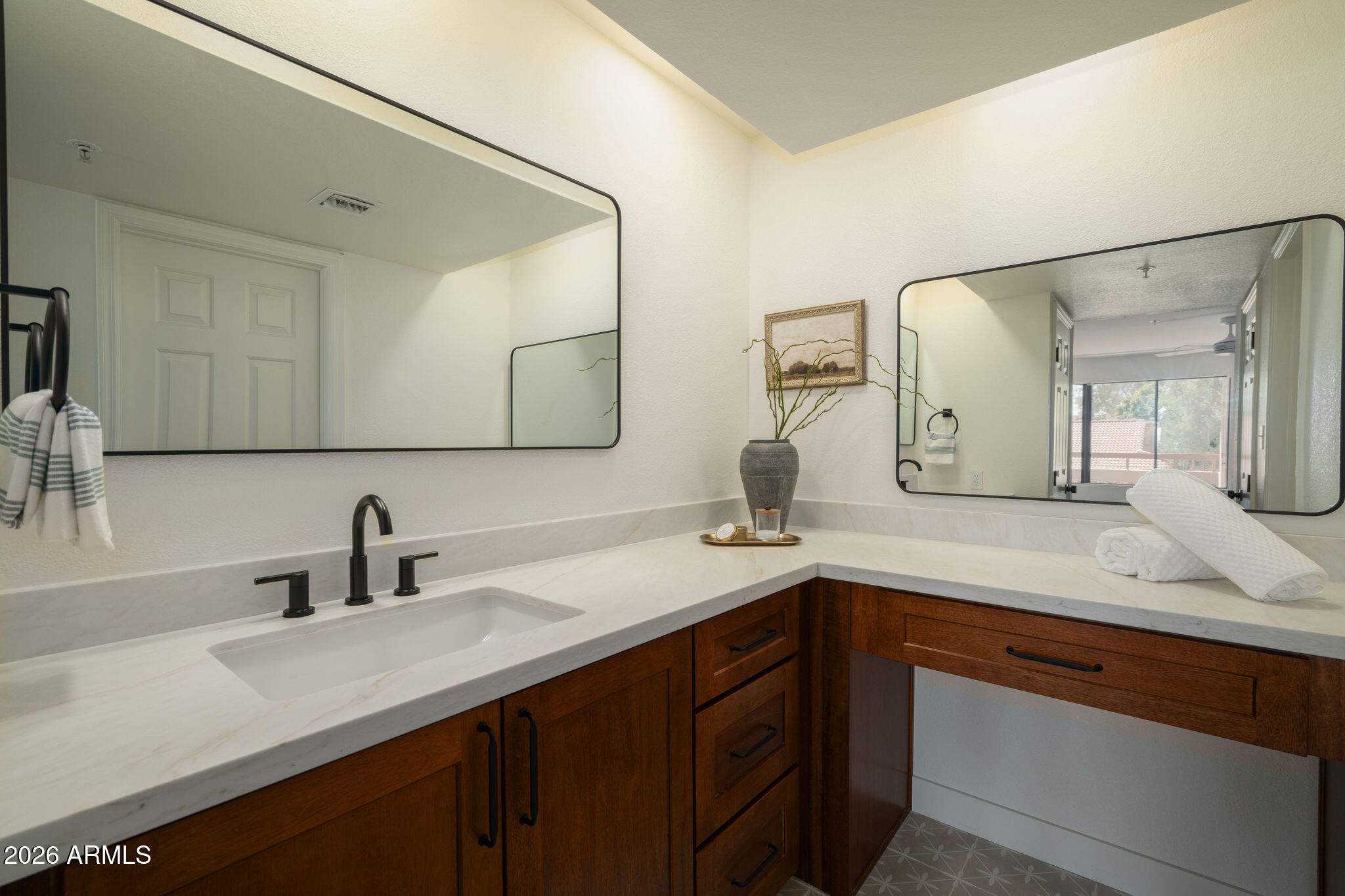 4200 N MILLER Road 228