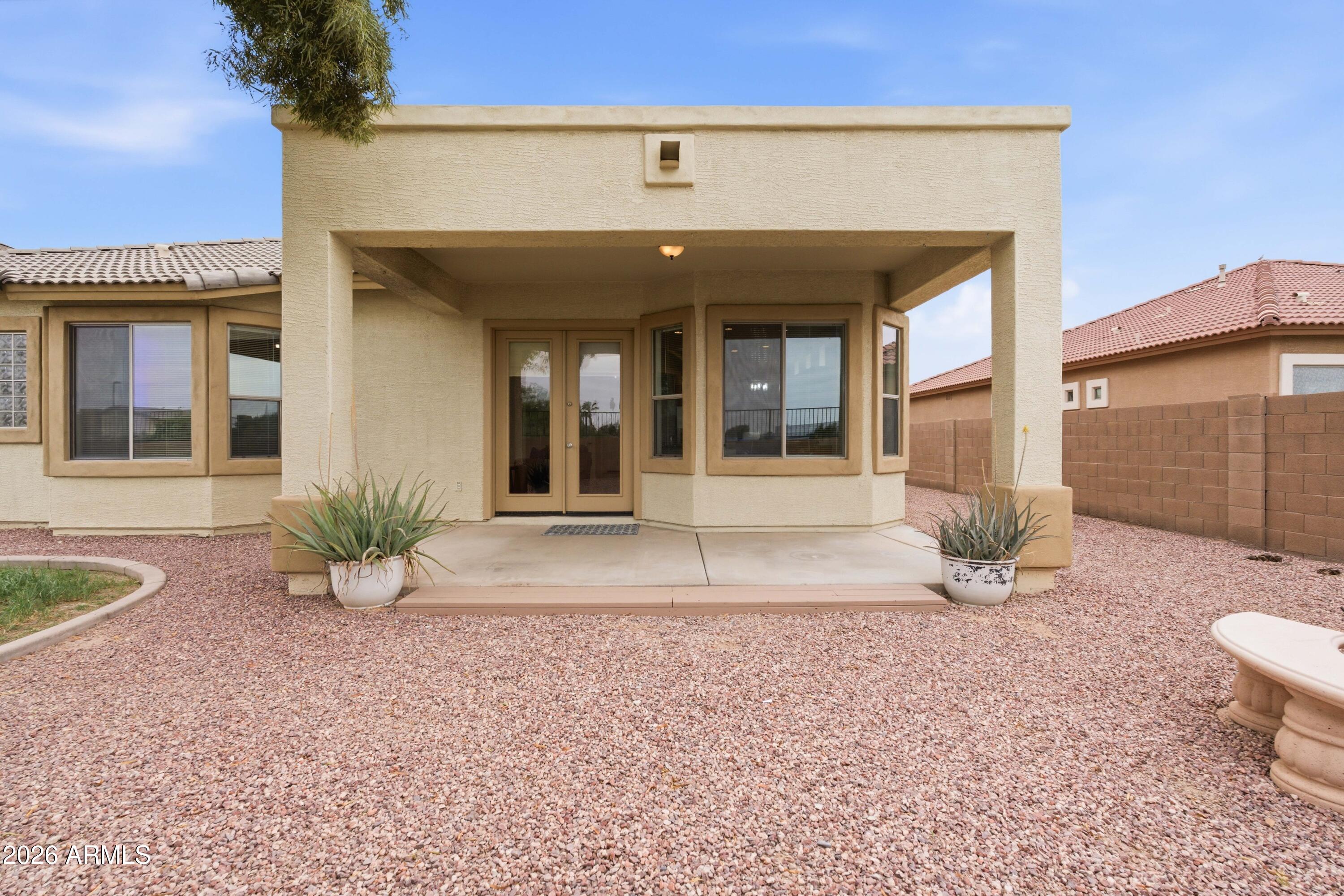 3490 E RED OAK Lane