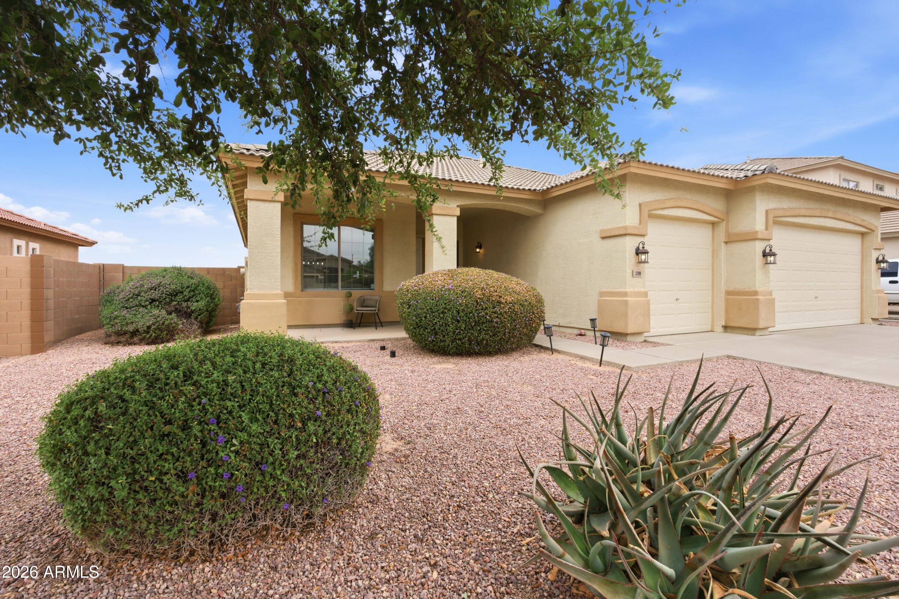 3490 E RED OAK Lane