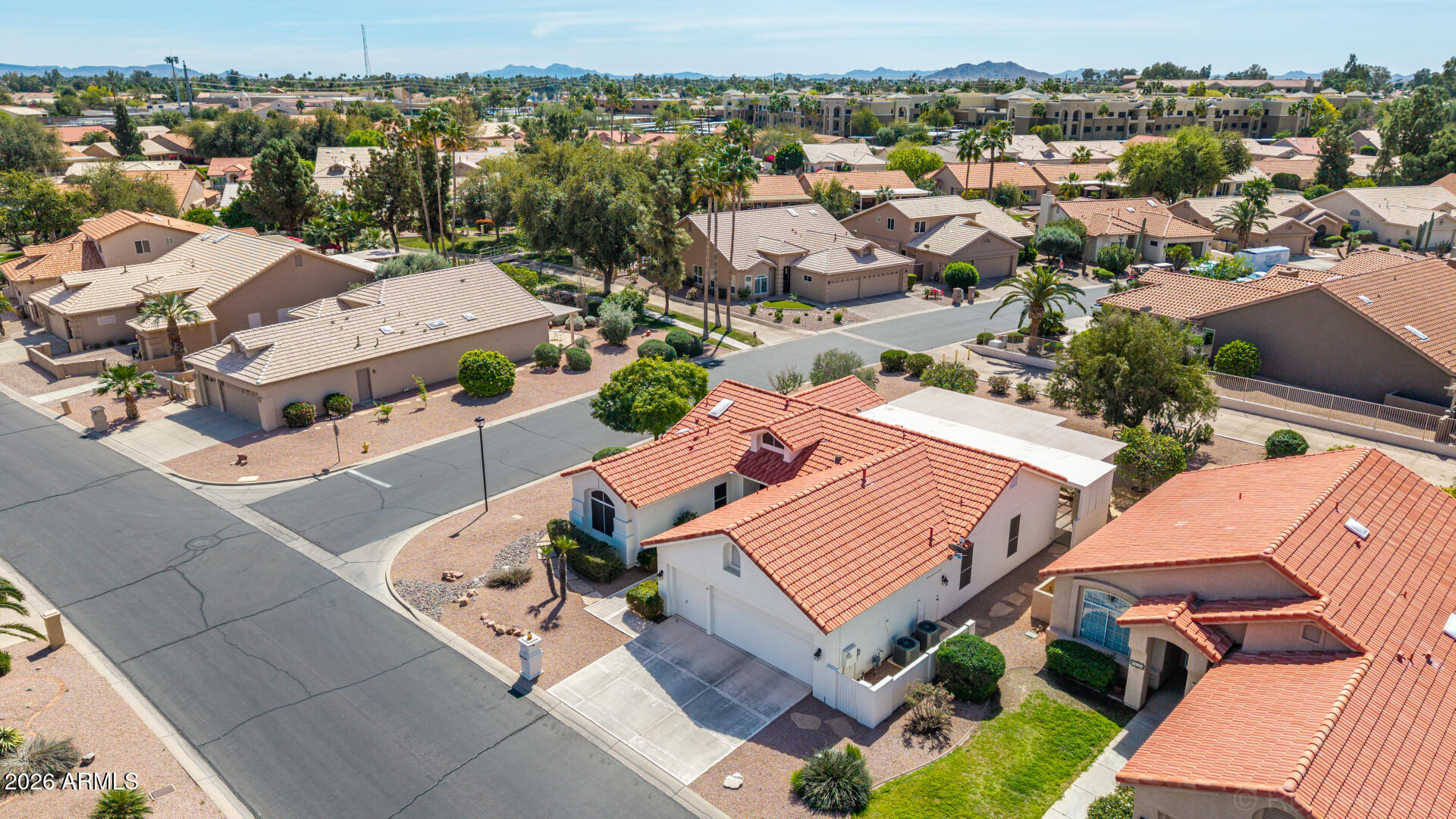 9429 E DESERT LAKE Drive