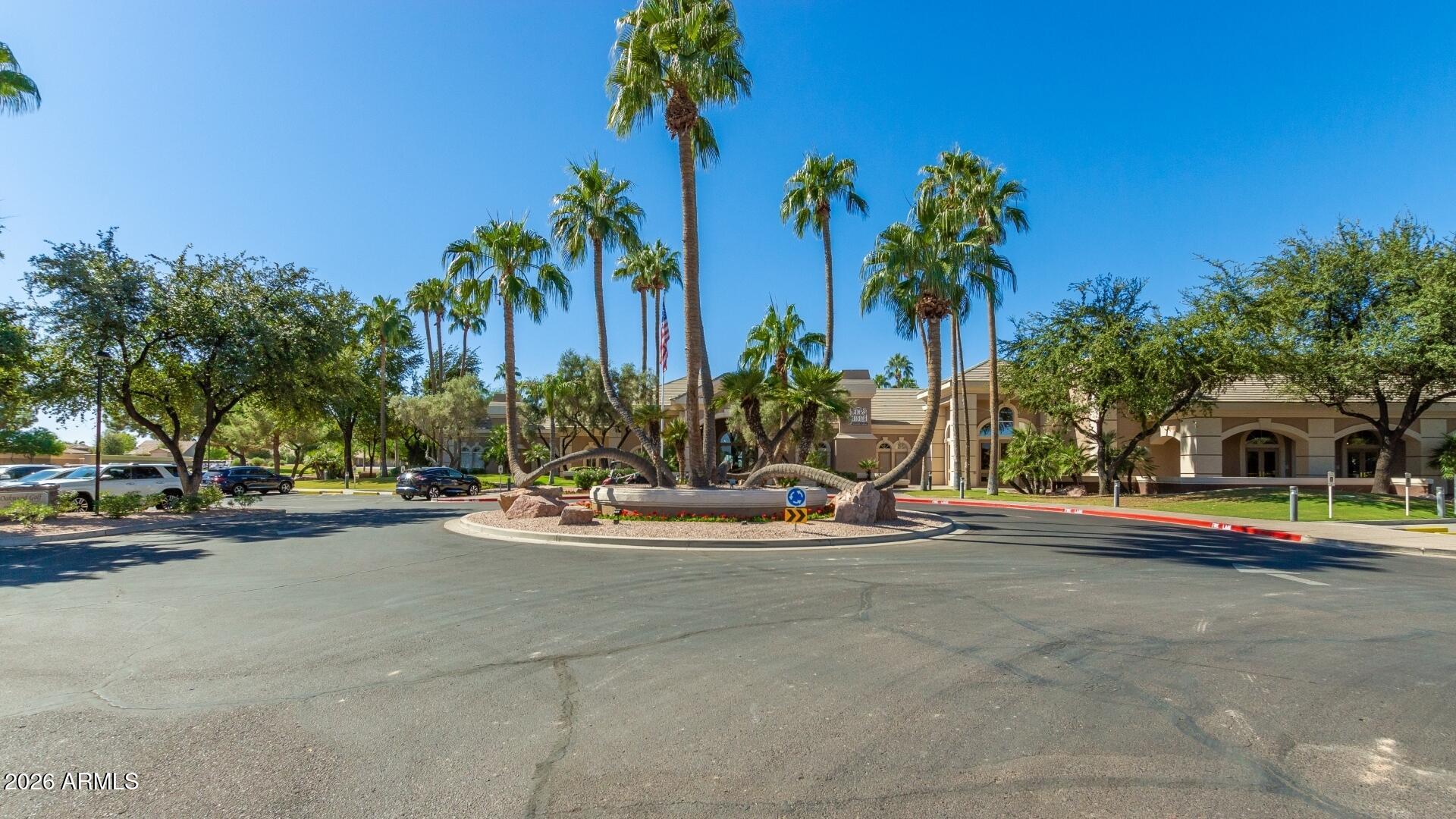 9429 E DESERT LAKE Drive