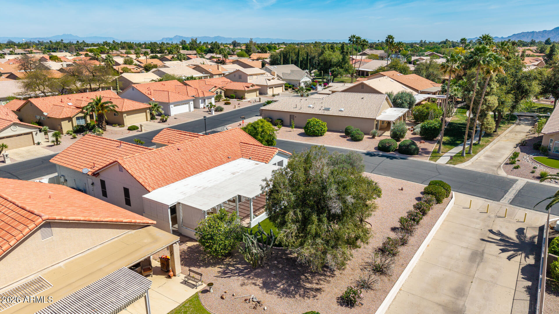 9429 E DESERT LAKE Drive