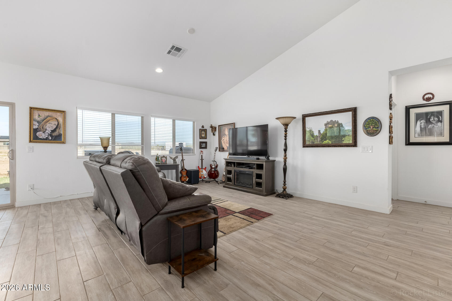 21412 W MELLOW Street