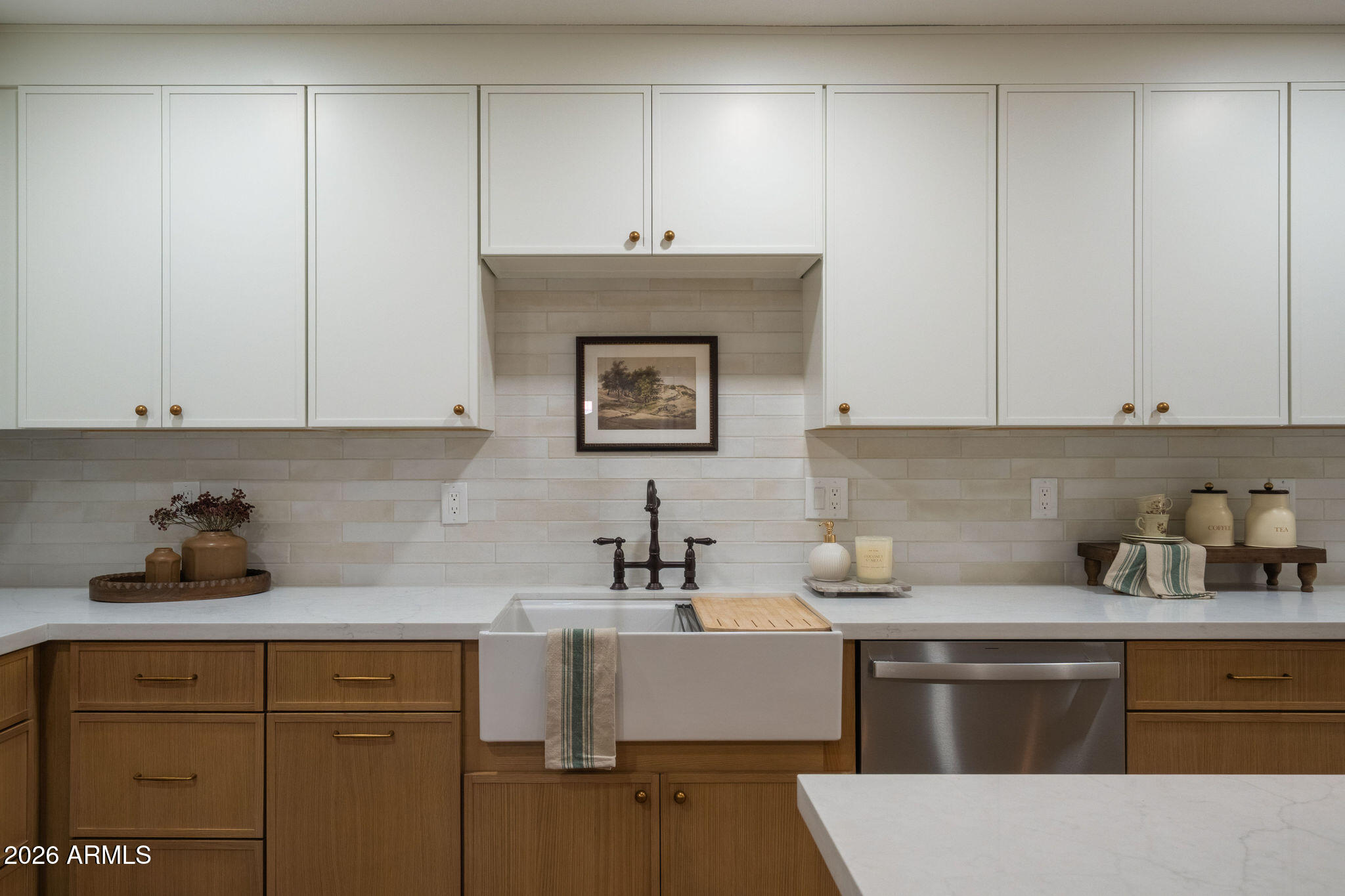 7837 E CRESTWOOD Way