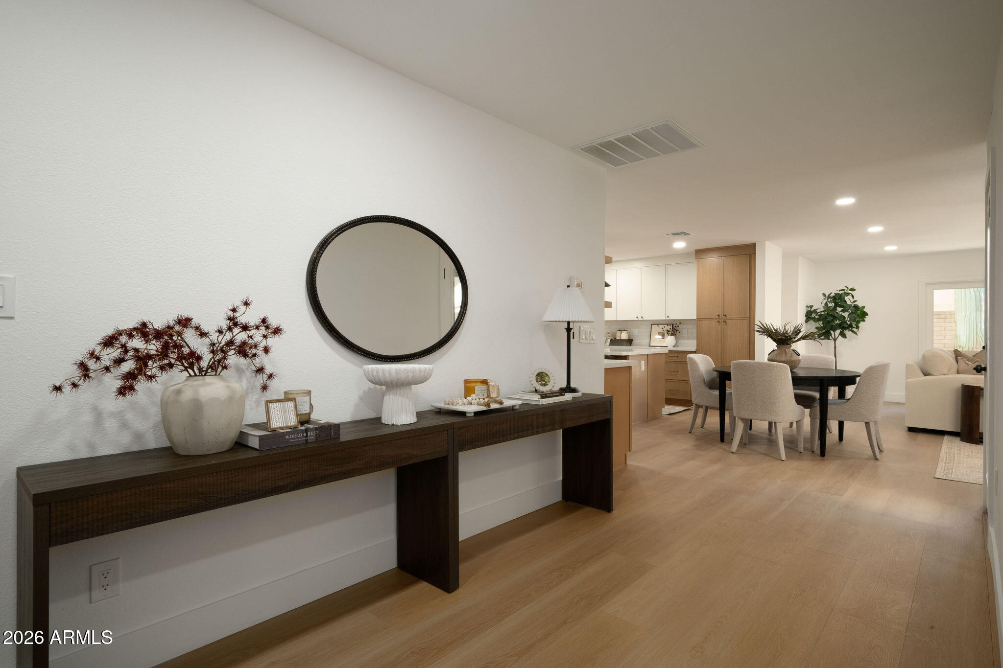 7837 E CRESTWOOD Way