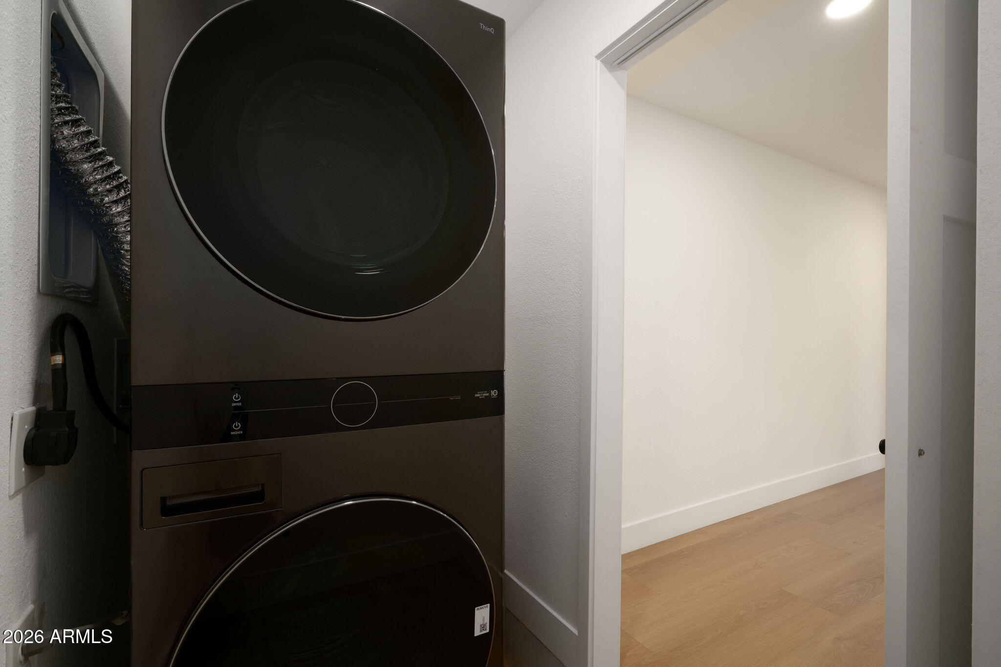 7837 E CRESTWOOD Way