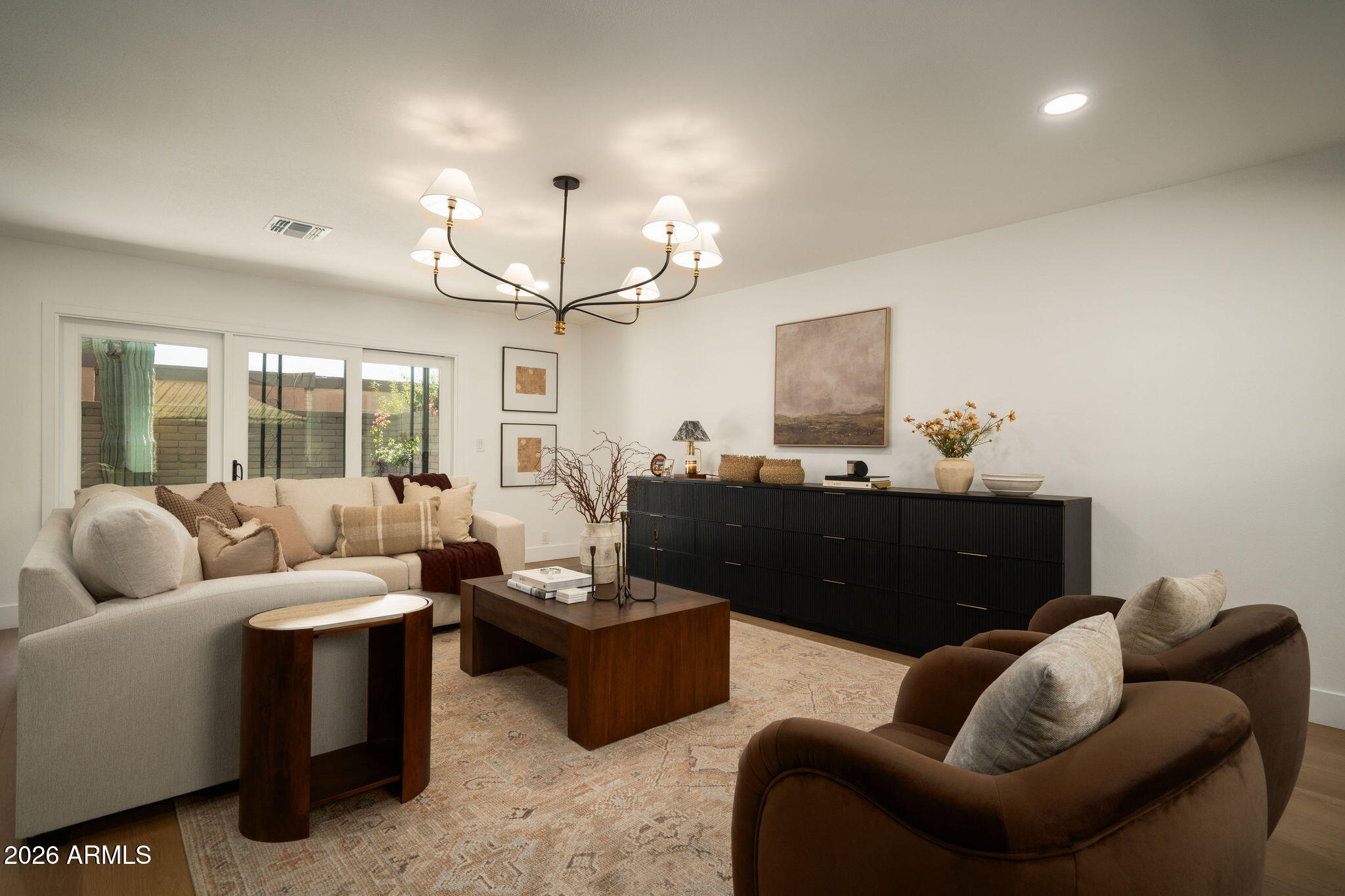 7837 E CRESTWOOD Way