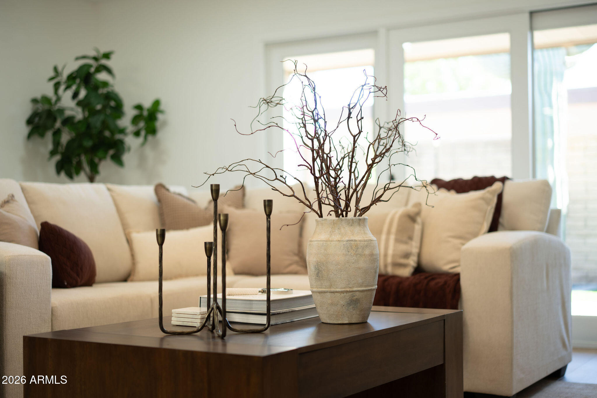 7837 E CRESTWOOD Way