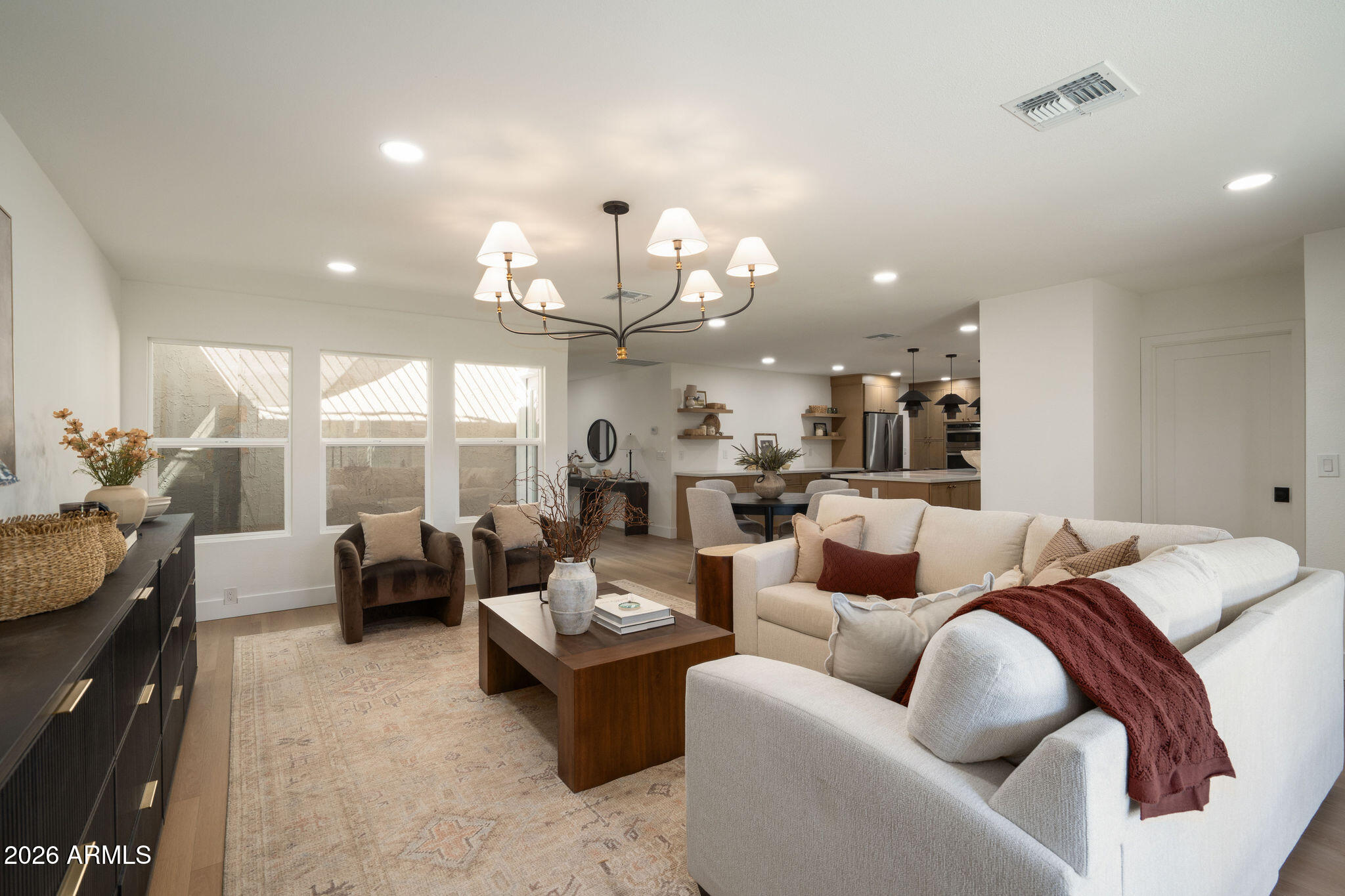 7837 E CRESTWOOD Way