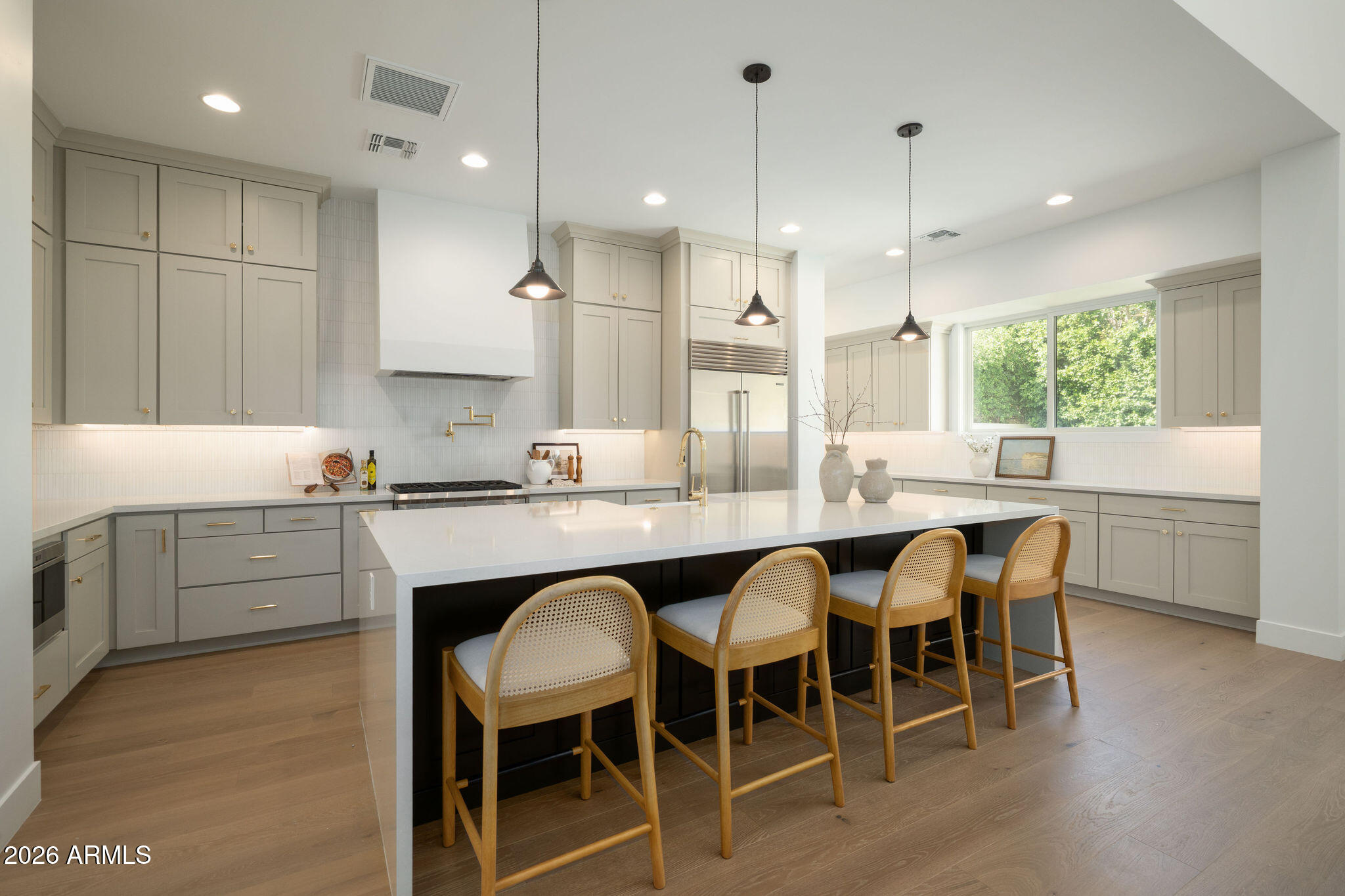 3912 E CRITTENDEN Lane