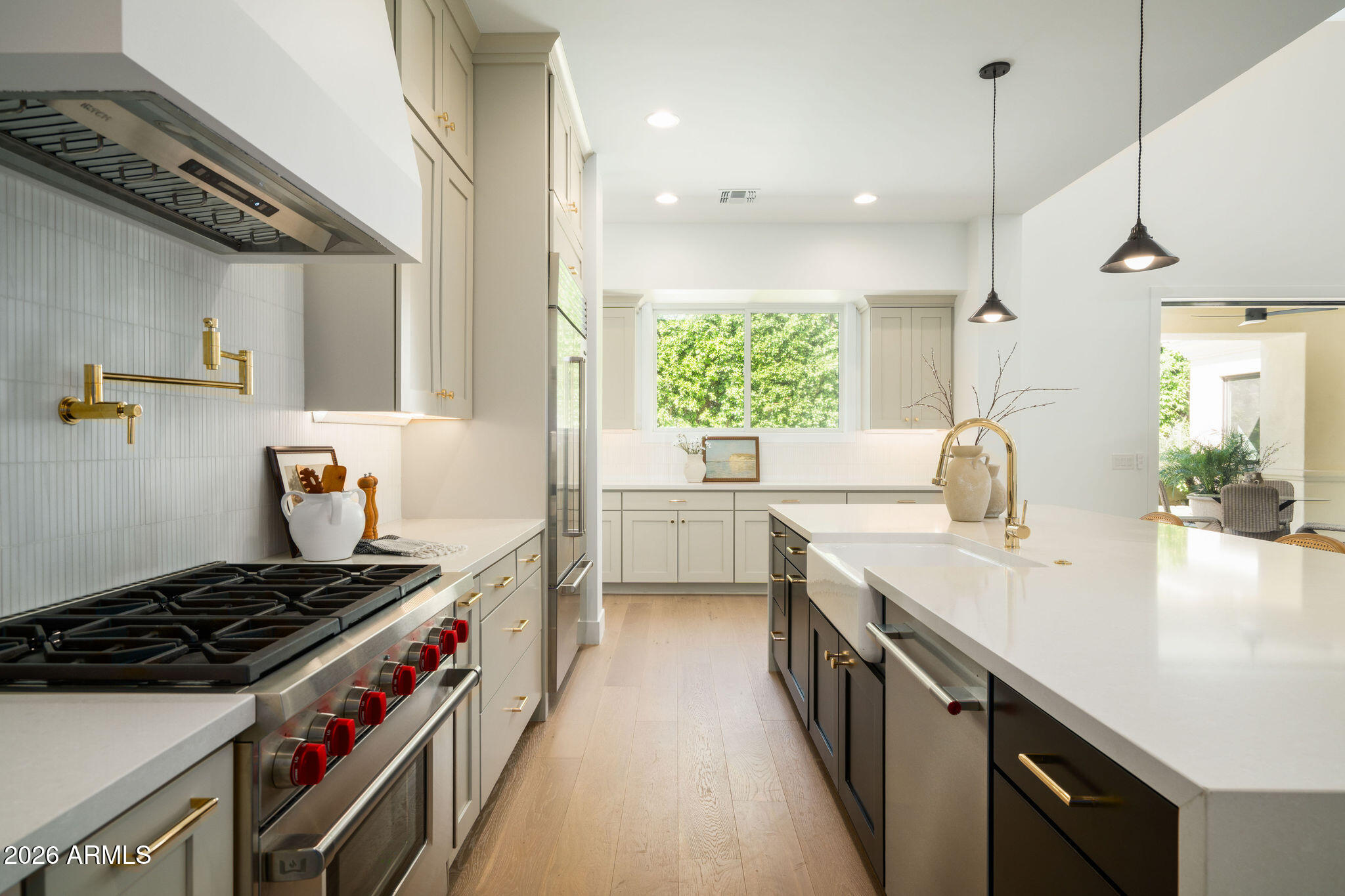 3912 E CRITTENDEN Lane