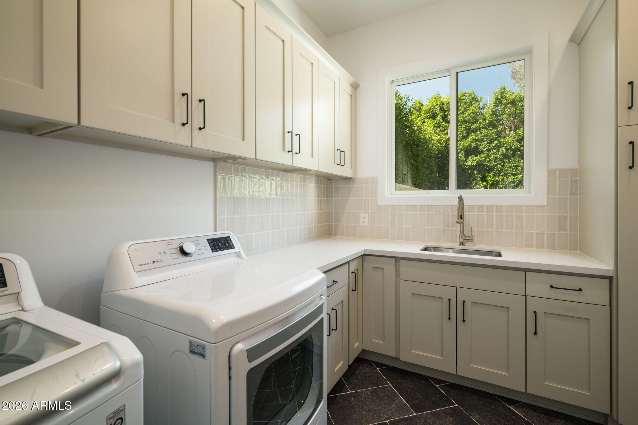 3912 E CRITTENDEN Lane