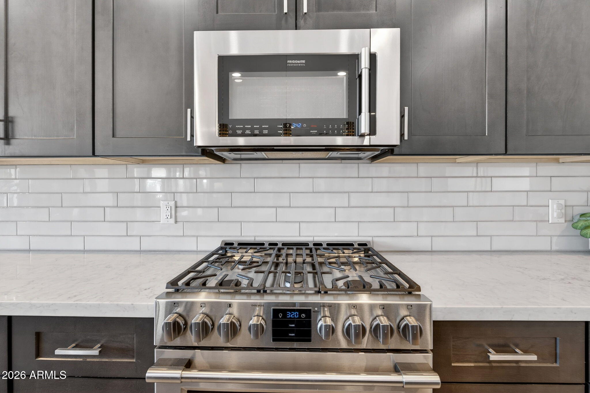 1124 E LOVELAND Lane